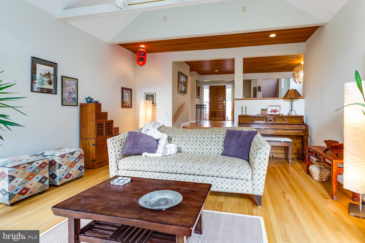 BELLEVUE FOREST - Residential