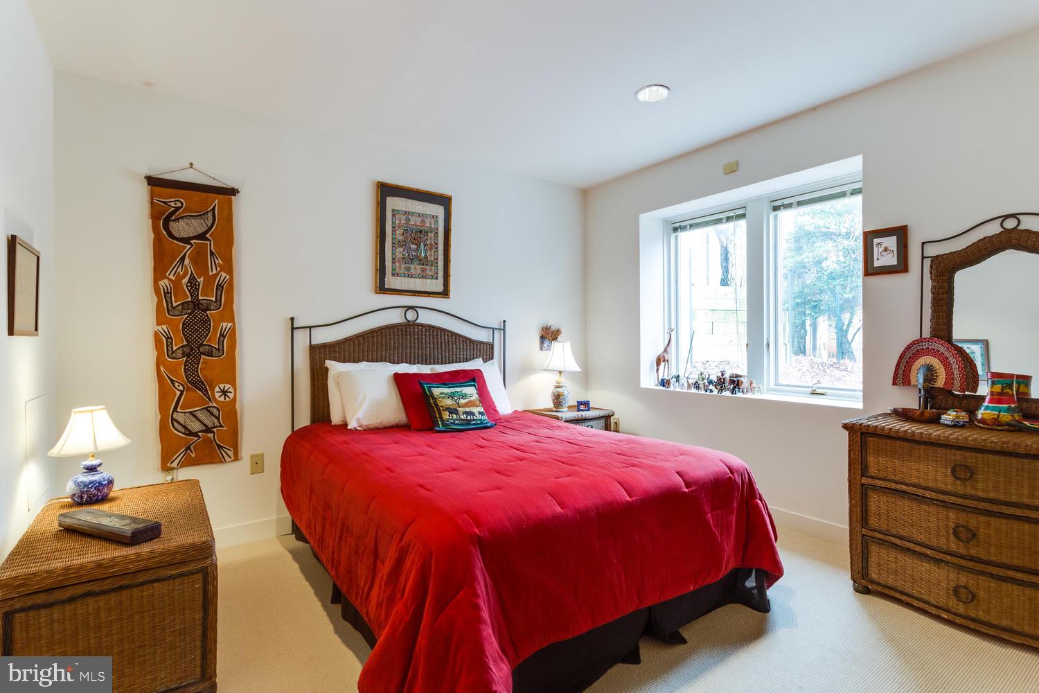 BELLEVUE FOREST - Residential