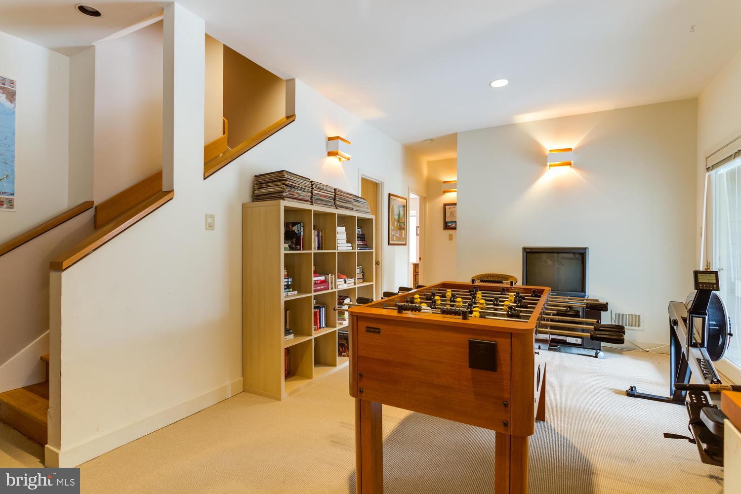 BELLEVUE FOREST - Residential