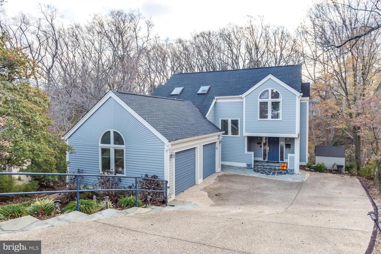 BELLEVUE FOREST - Residential