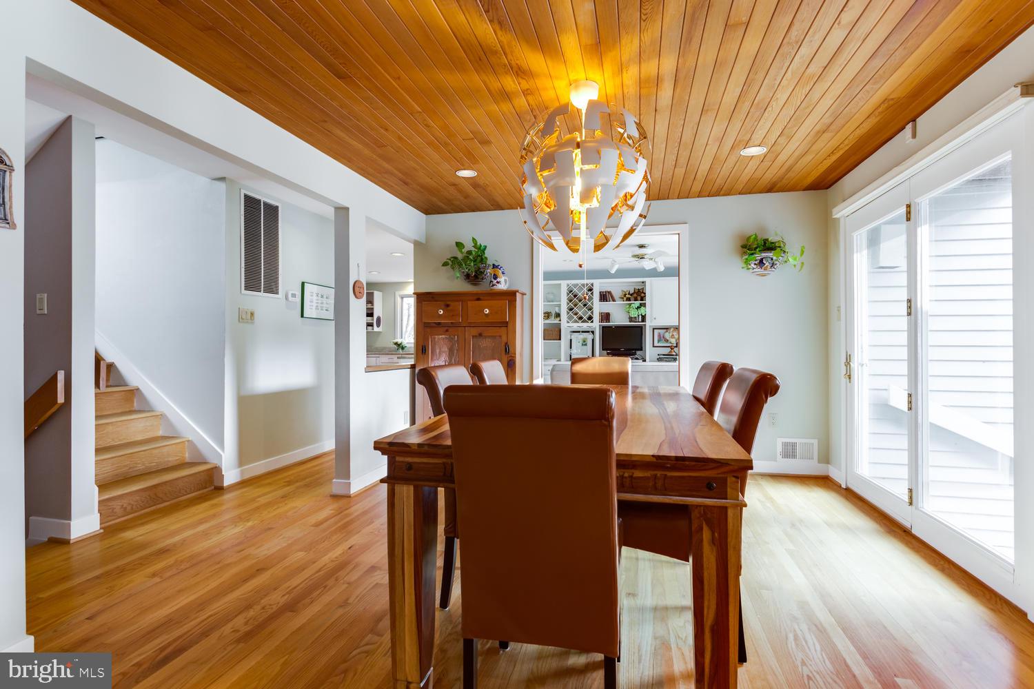 BELLEVUE FOREST - Residential