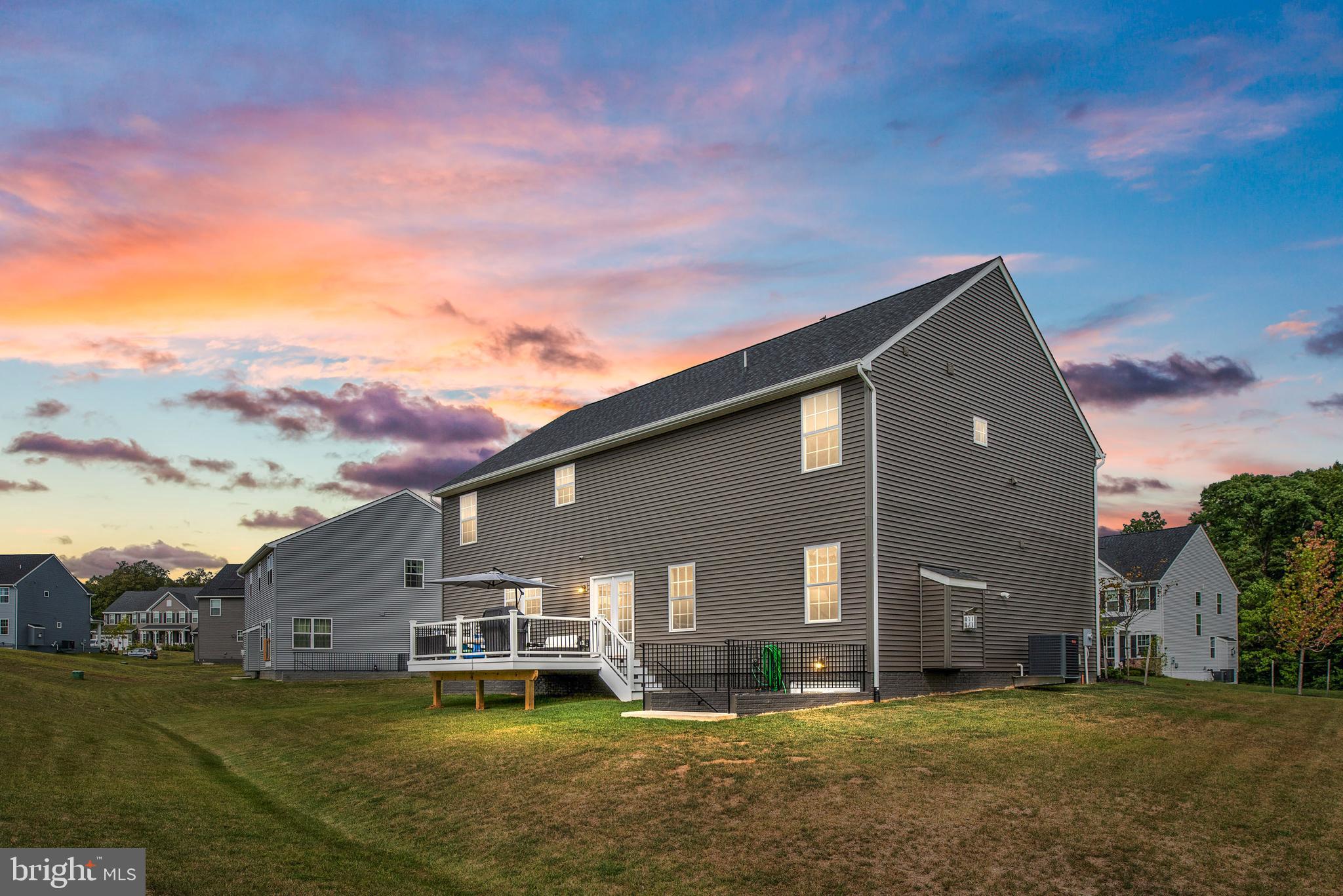 THE CROSSINGS - Residential