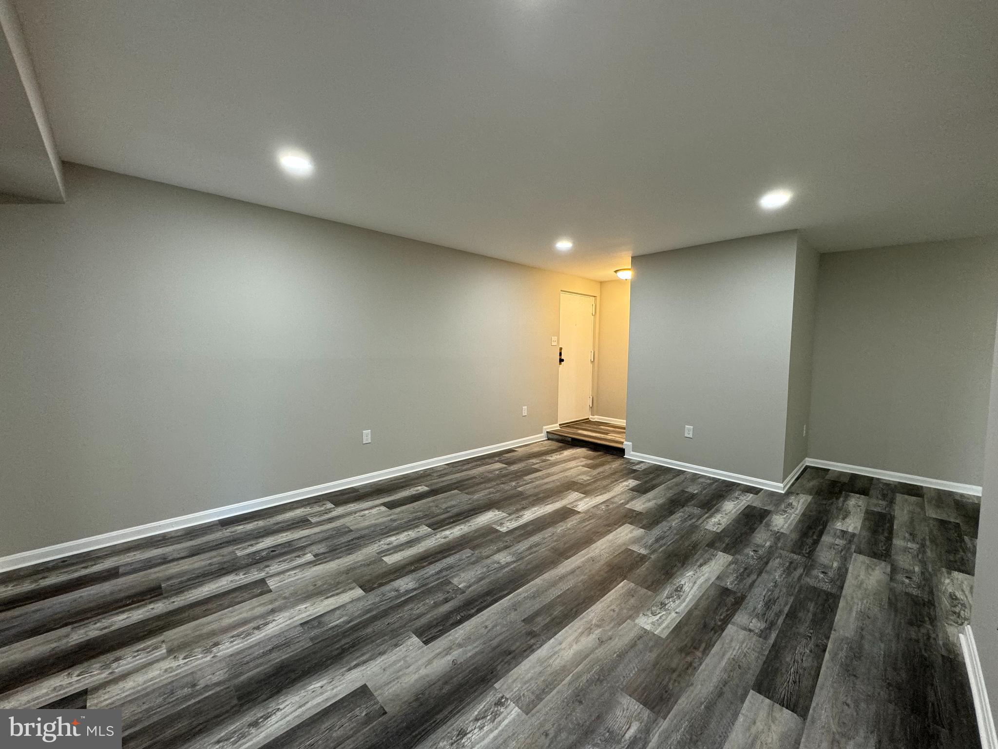 THE VISTAS - Residential