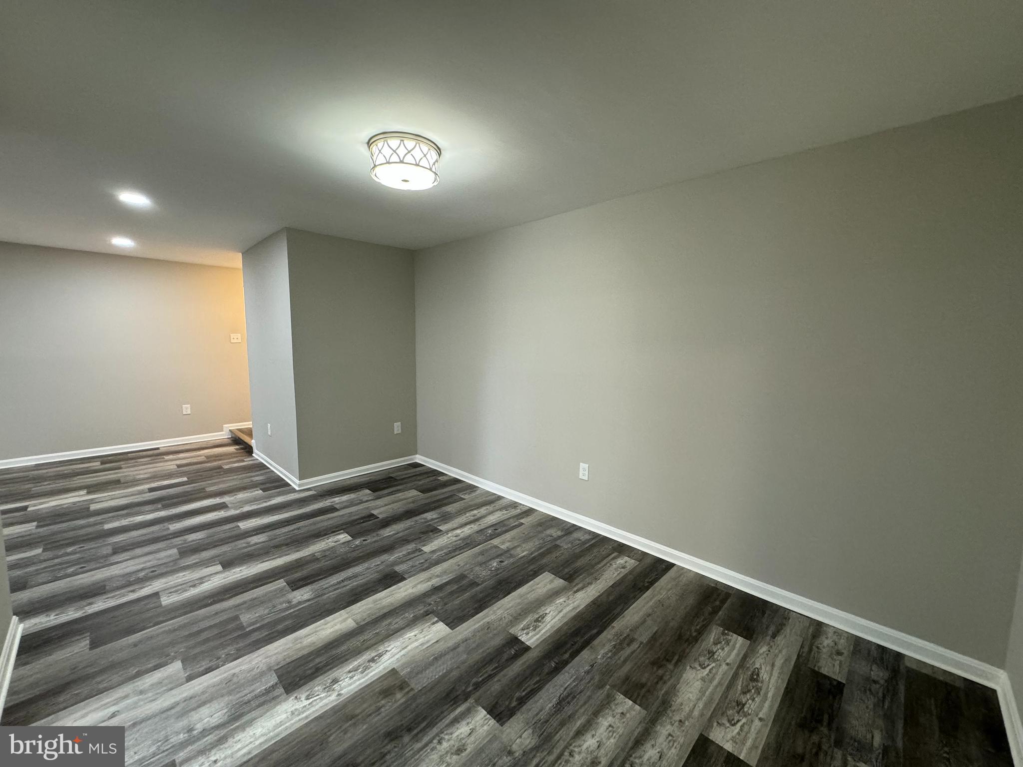 THE VISTAS - Residential