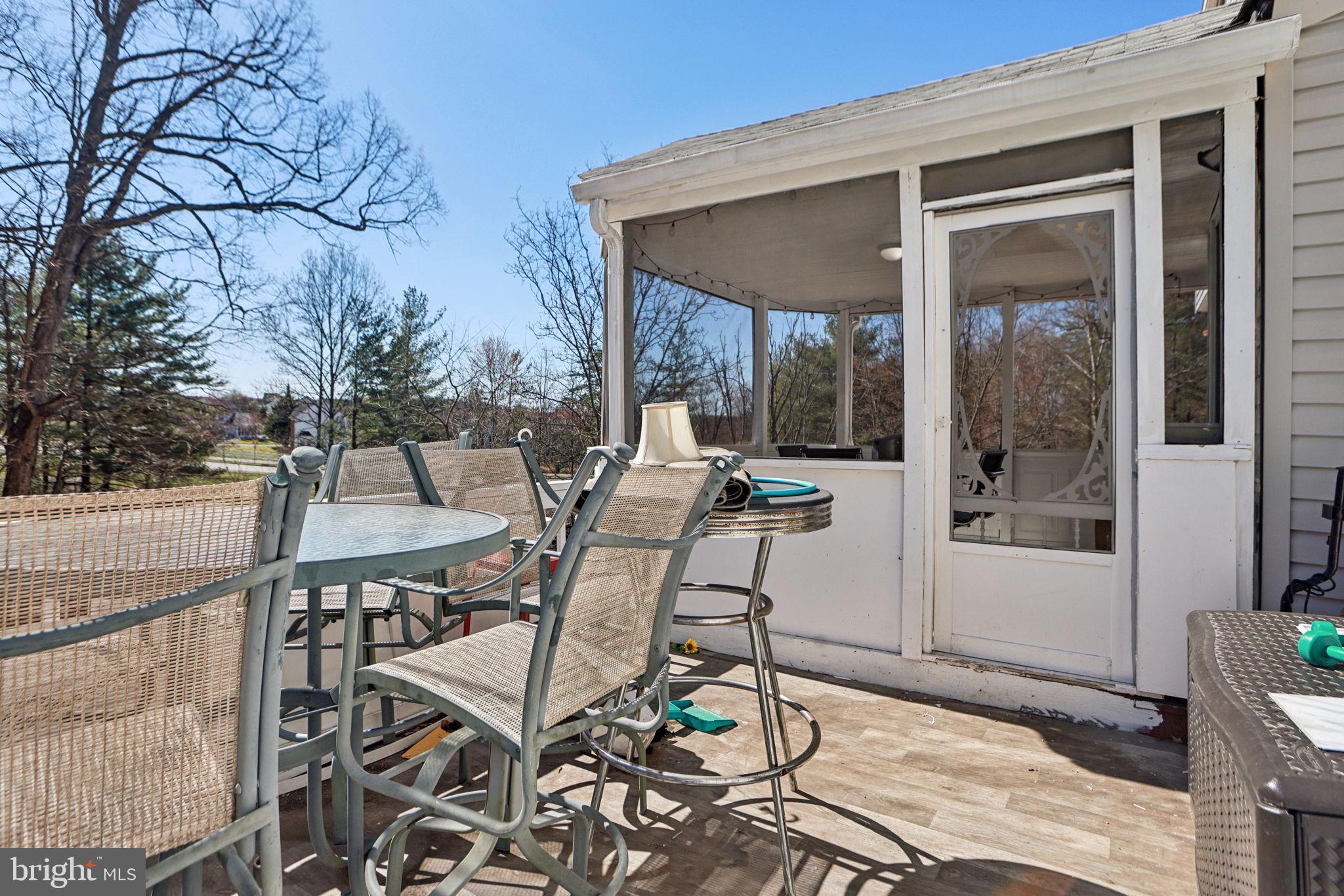 DAWSON LANDING - Residential