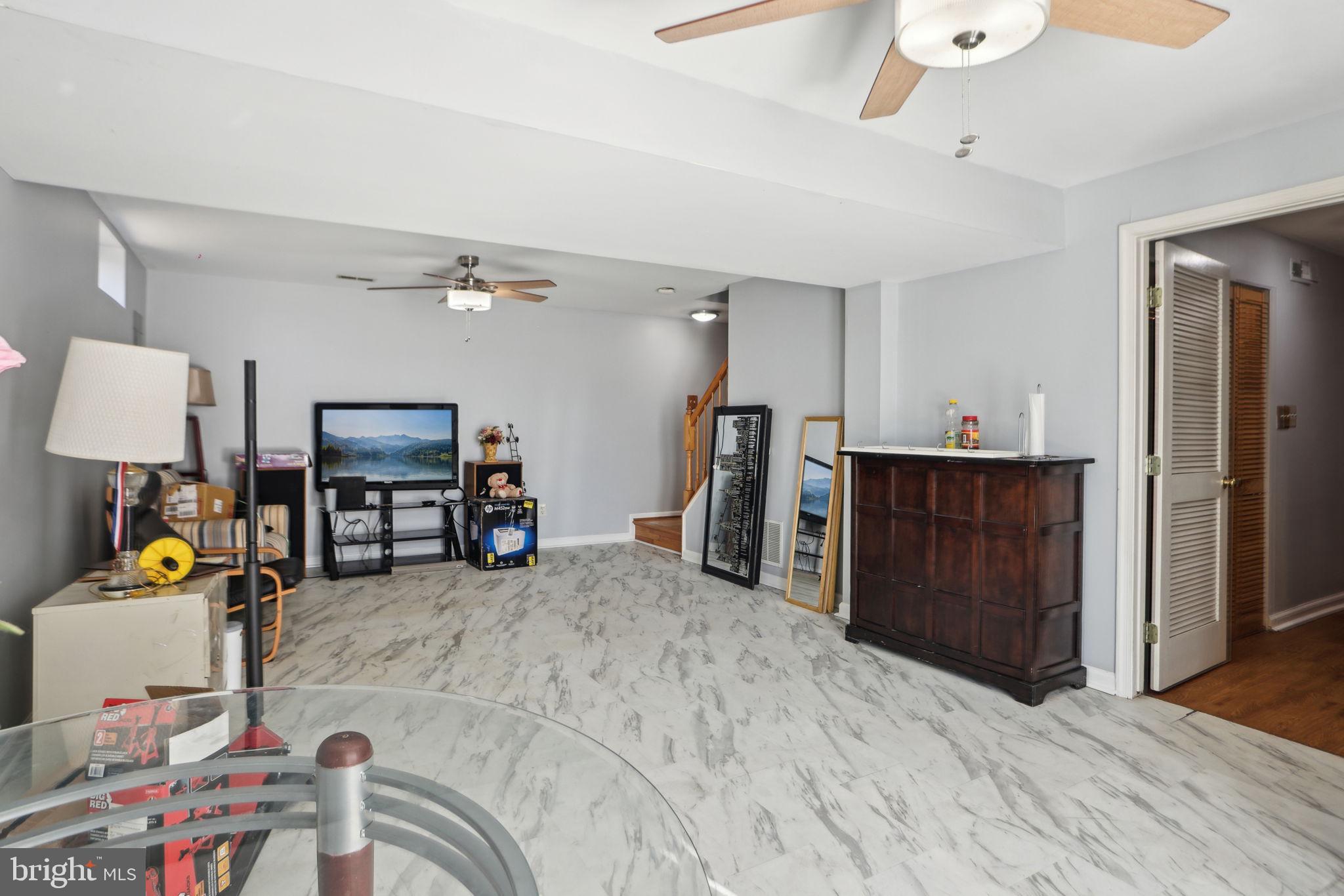 DAWSON LANDING - Residential