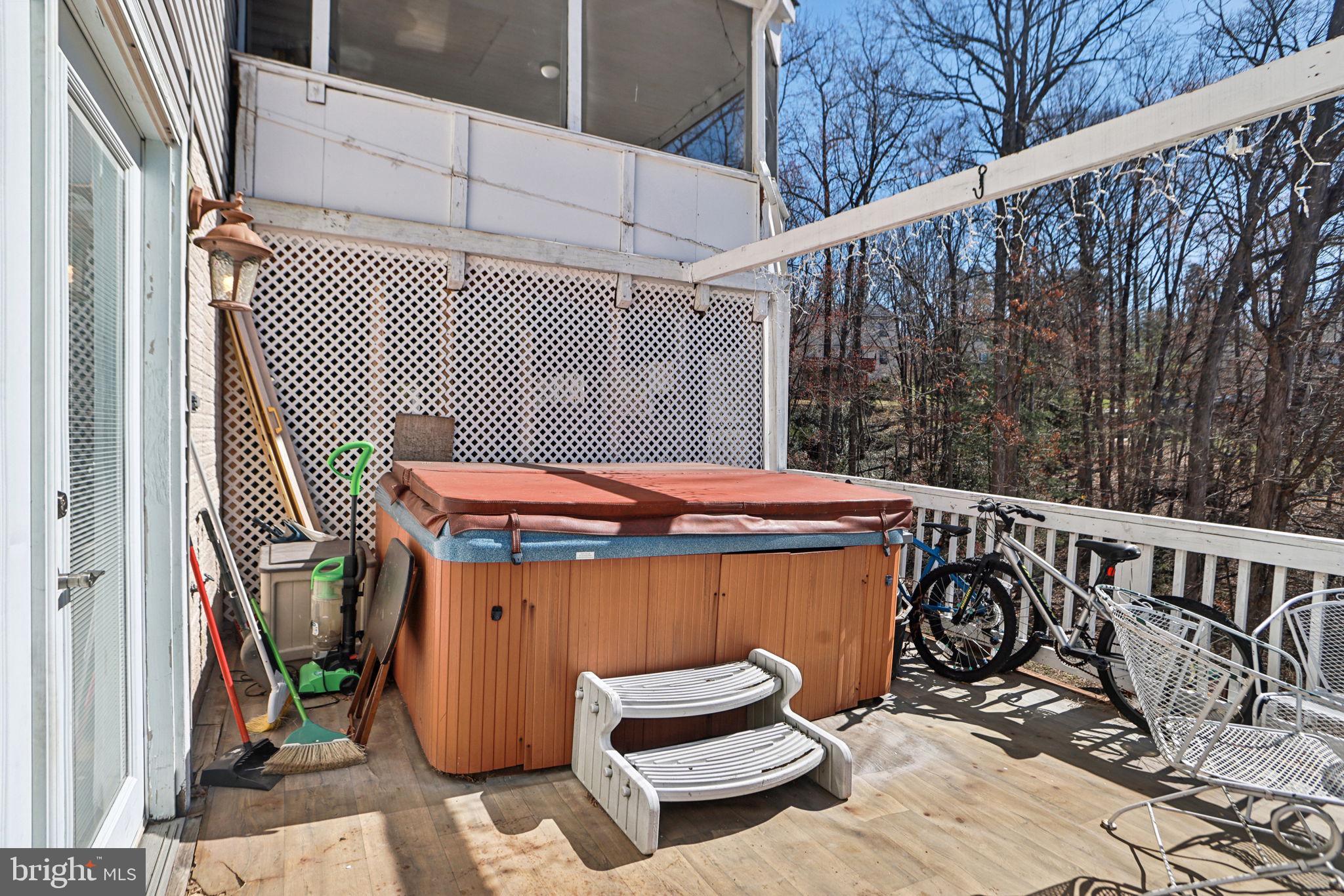 DAWSON LANDING - Residential