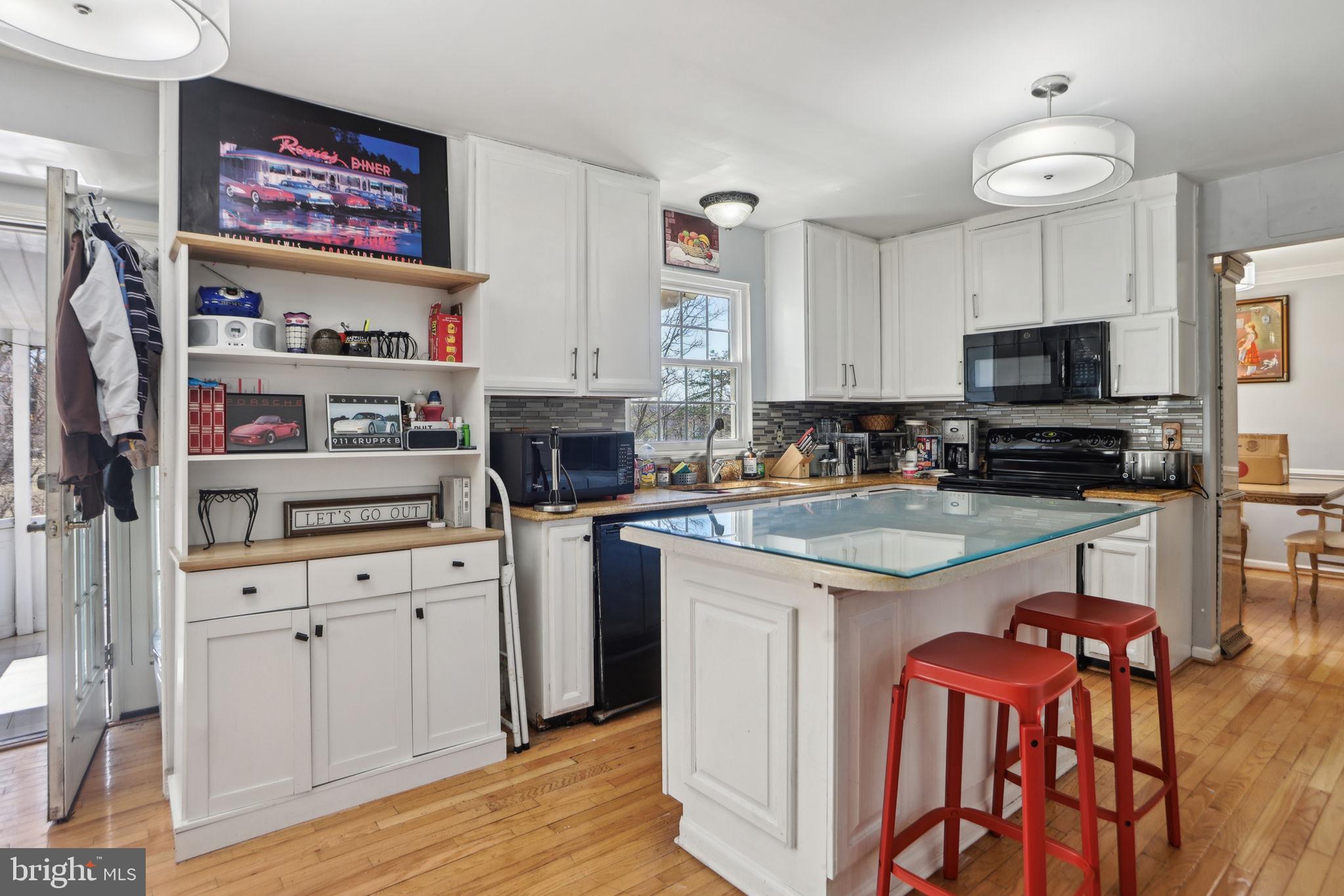 DAWSON LANDING - Residential