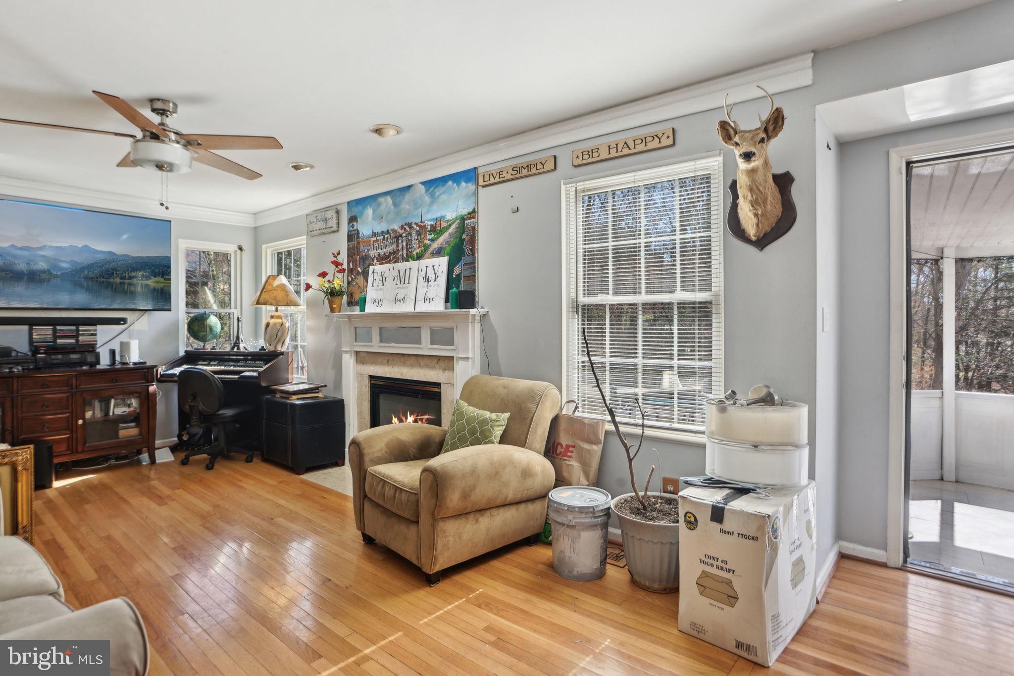 DAWSON LANDING - Residential