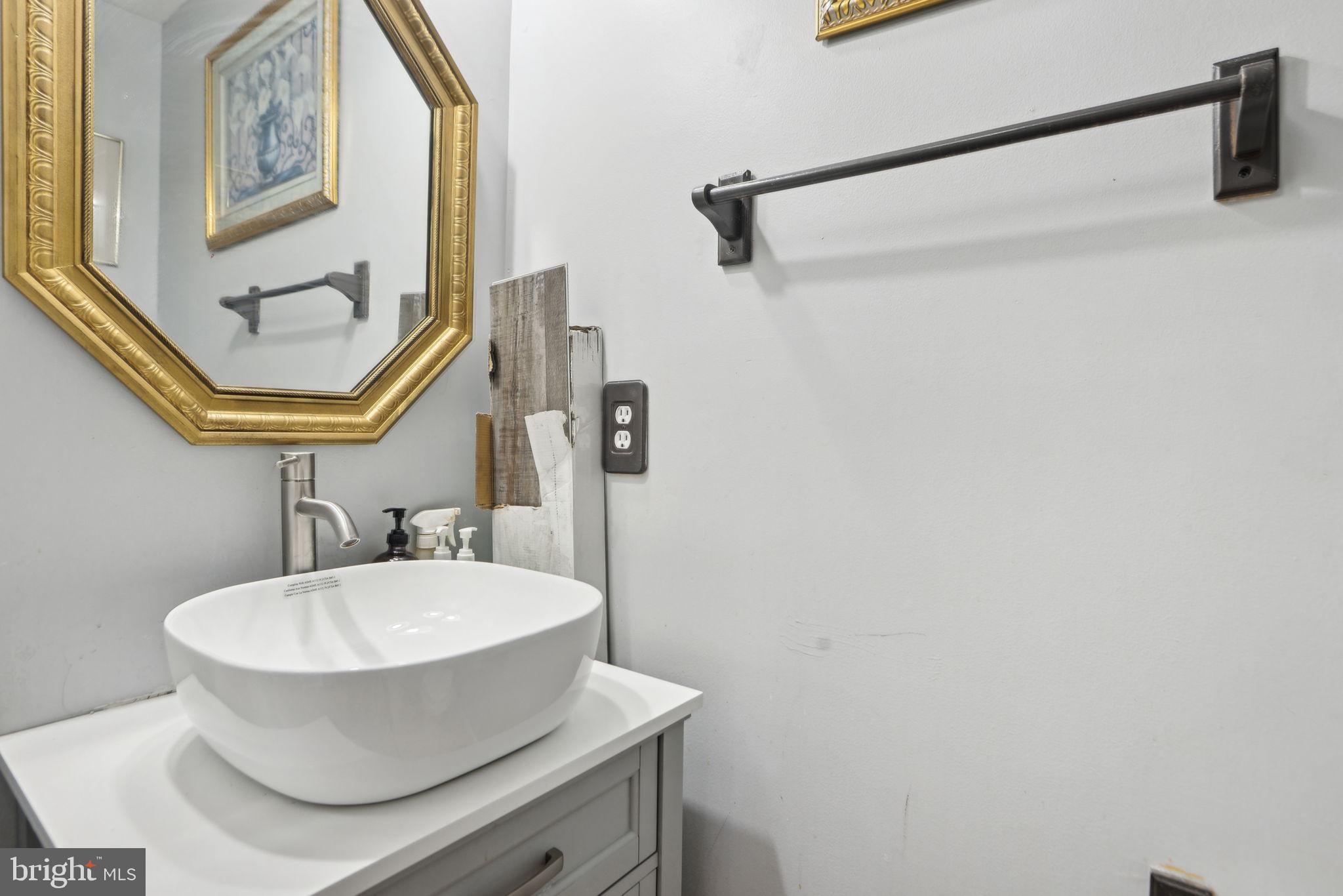 DAWSON LANDING - Residential