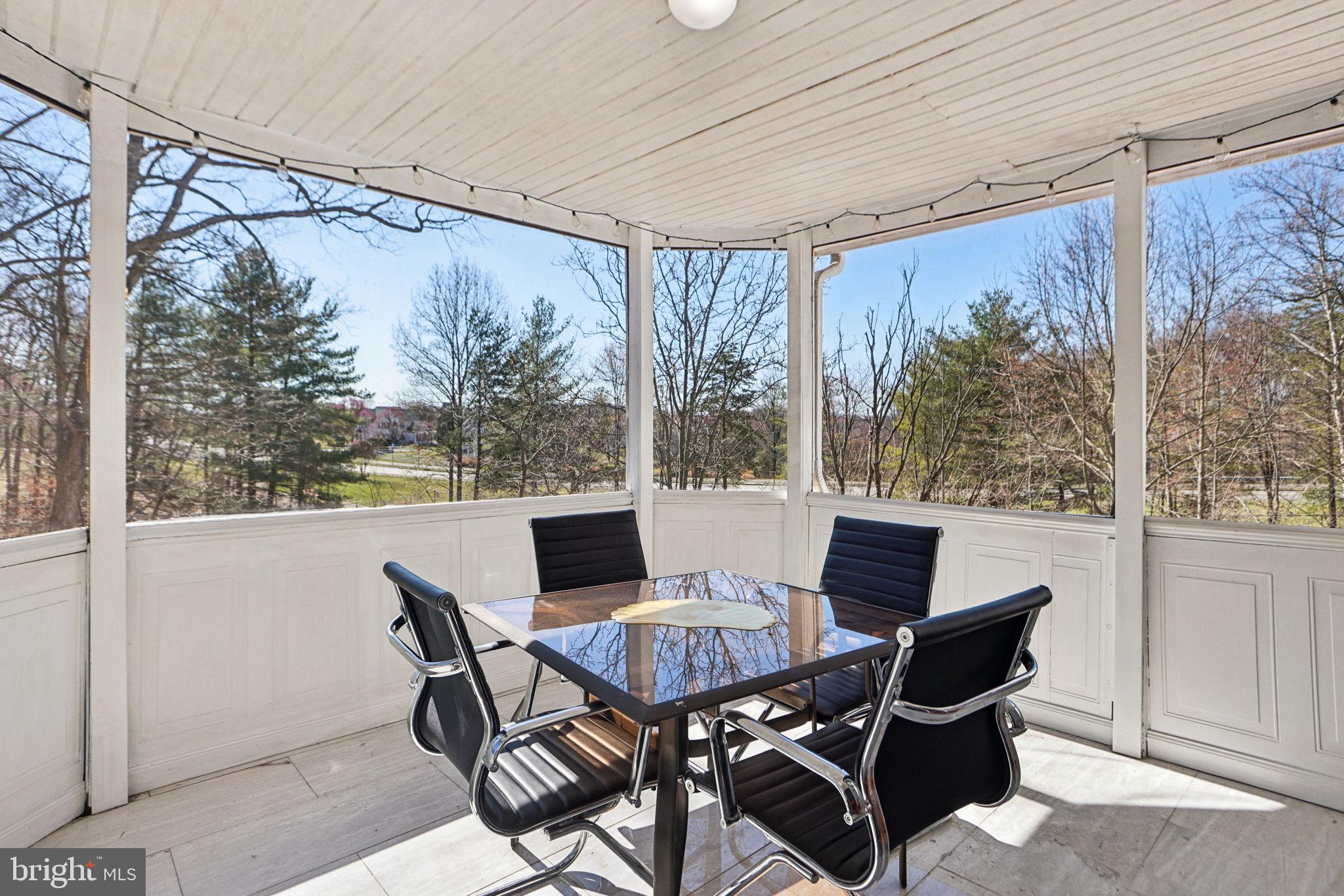 DAWSON LANDING - Residential