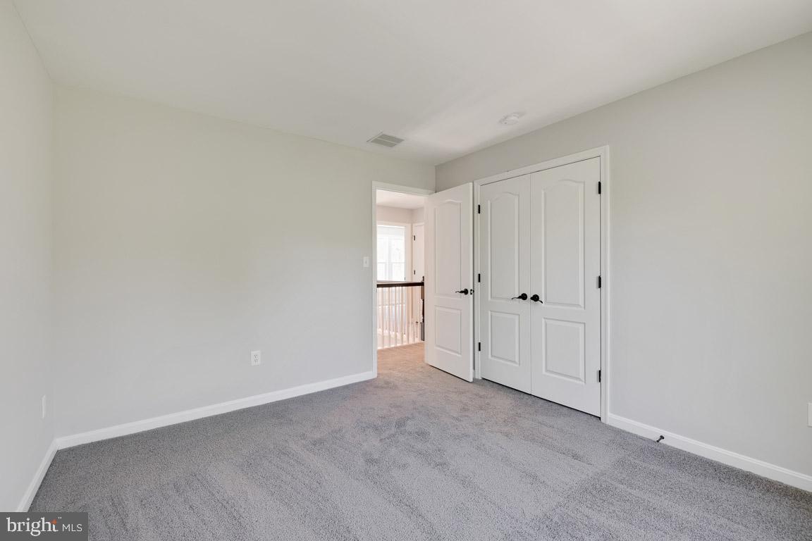 TAYLOR VILLAGE - Residential