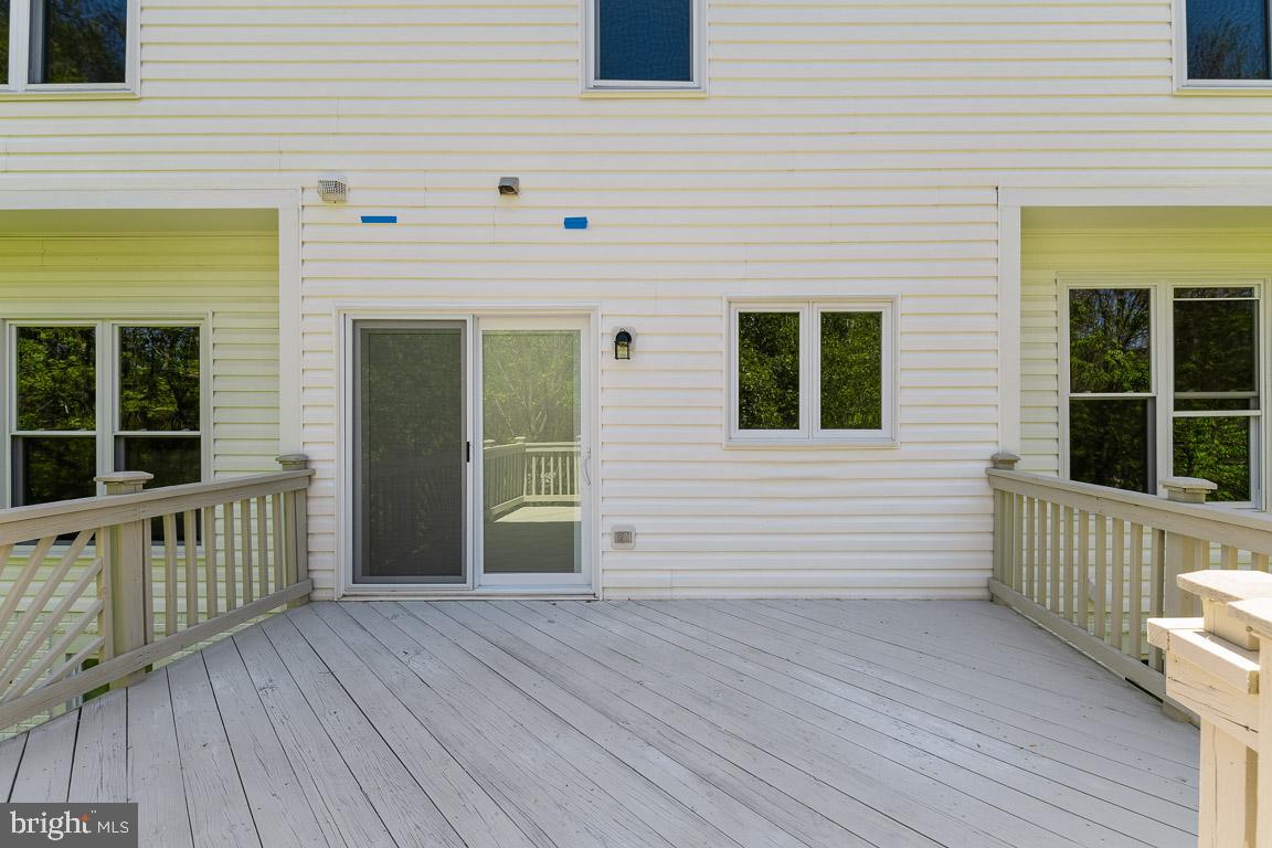 TAYLOR VILLAGE - Residential