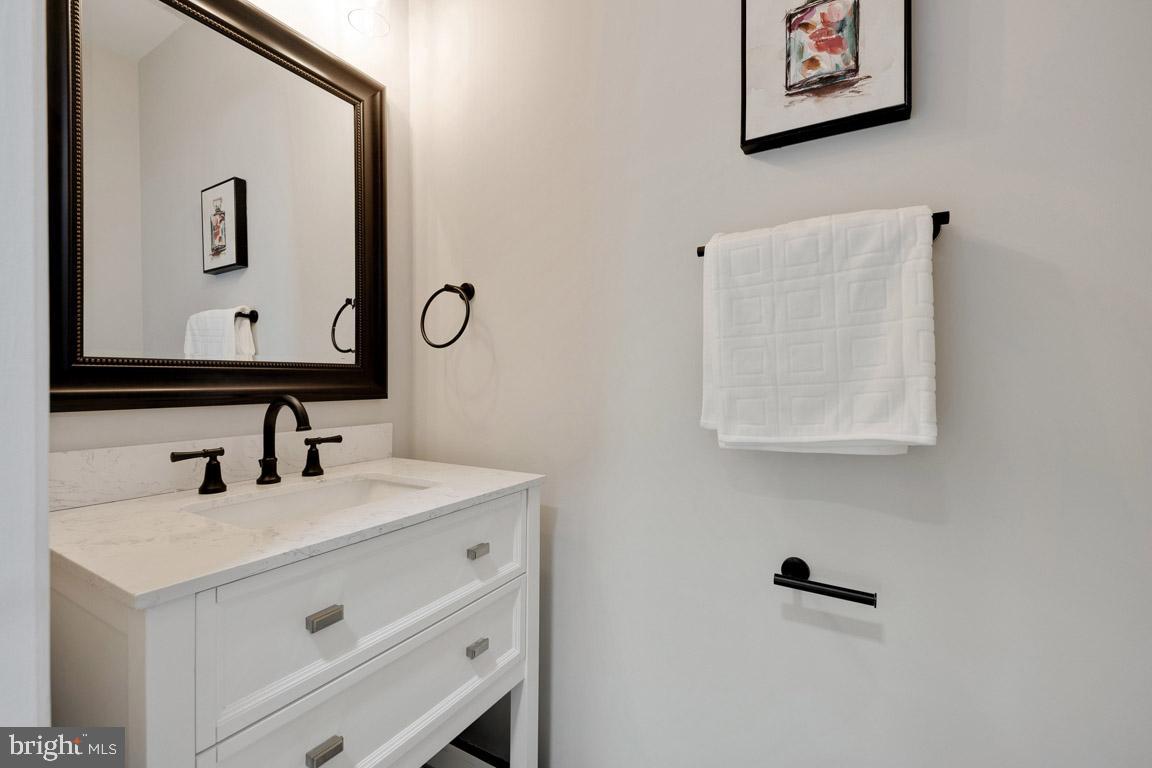 TAYLOR VILLAGE - Residential