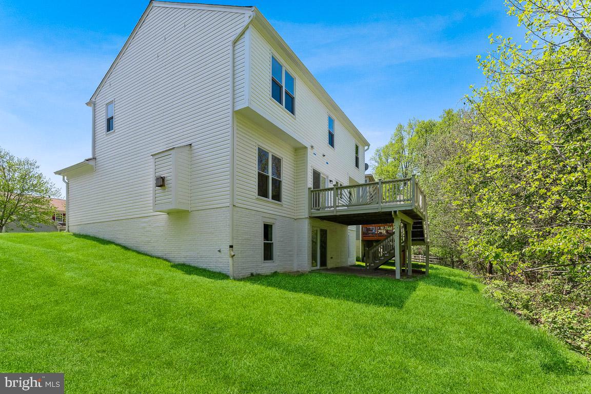 TAYLOR VILLAGE - Residential