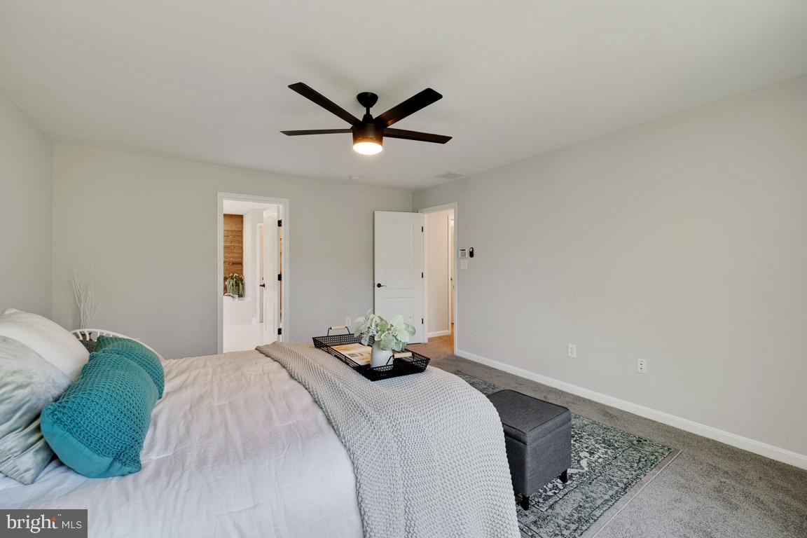 TAYLOR VILLAGE - Residential