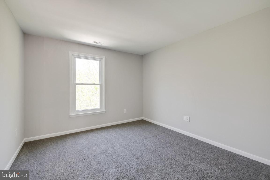 TAYLOR VILLAGE - Residential