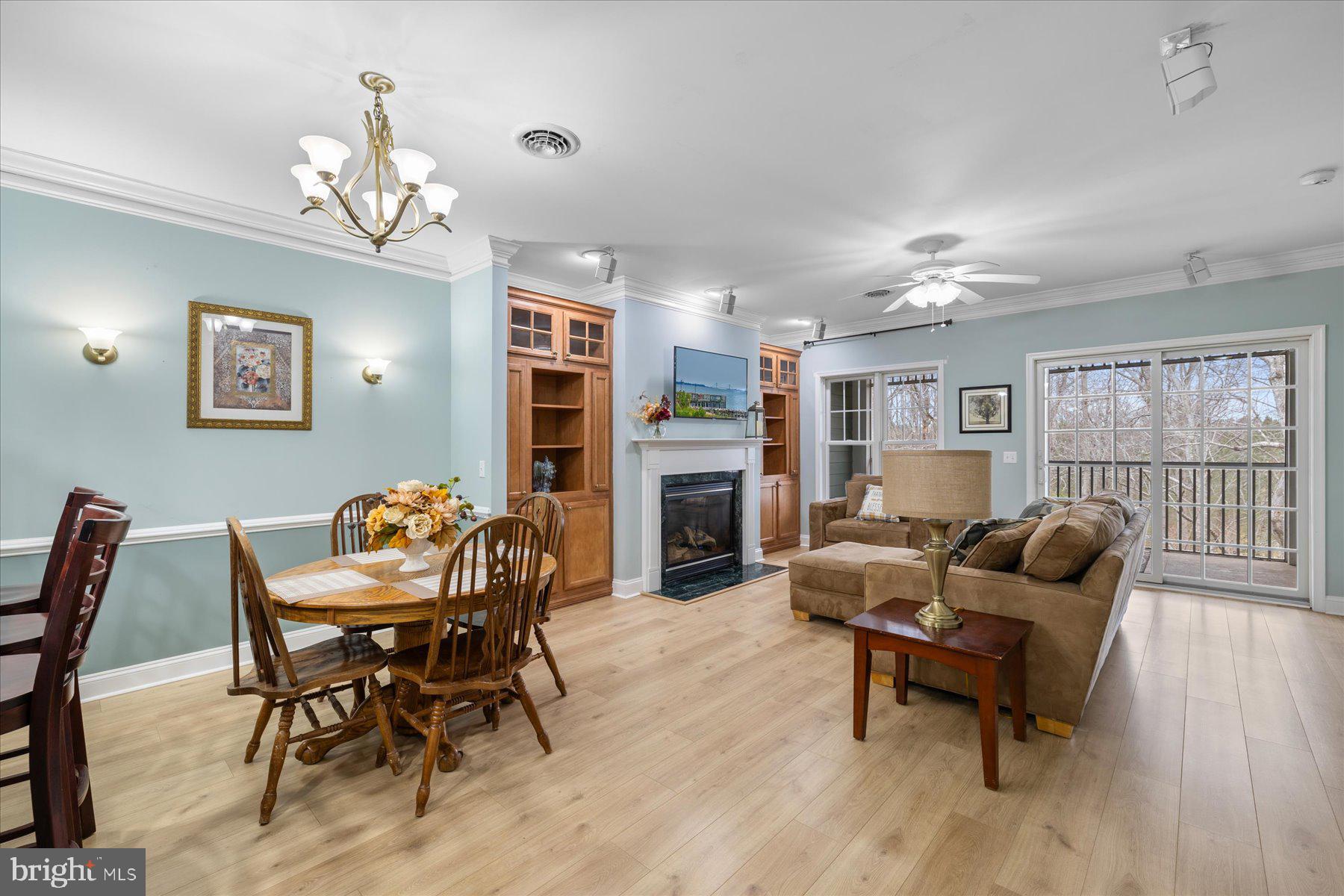 PENINSULA - Residential