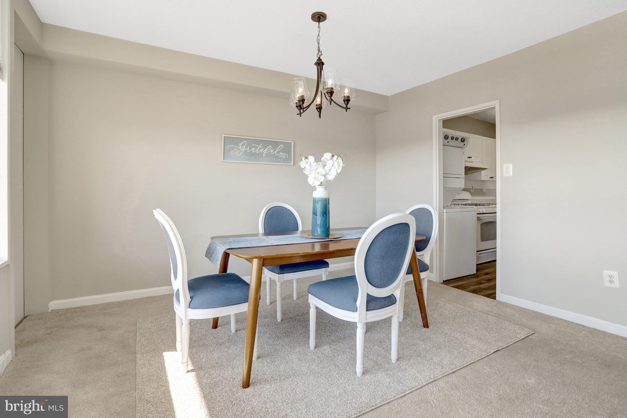 SKYLINE PLAZA - Residential