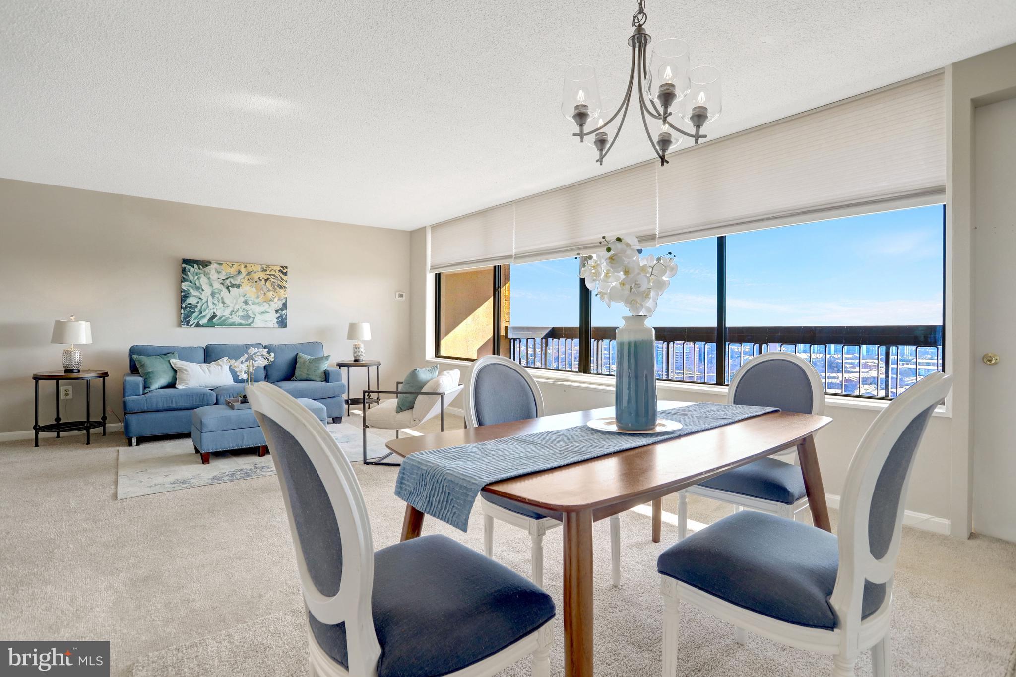 SKYLINE PLAZA - Residential