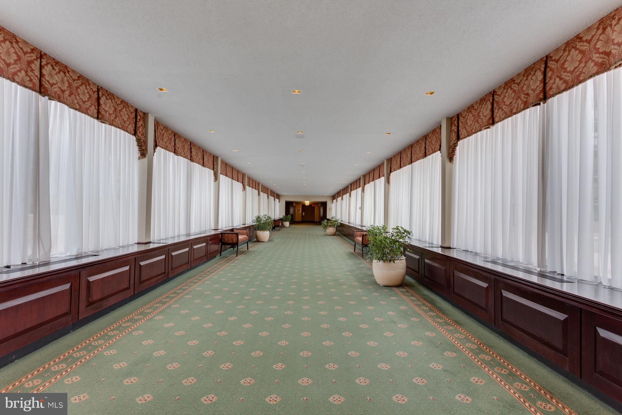 SKYLINE PLAZA - Residential