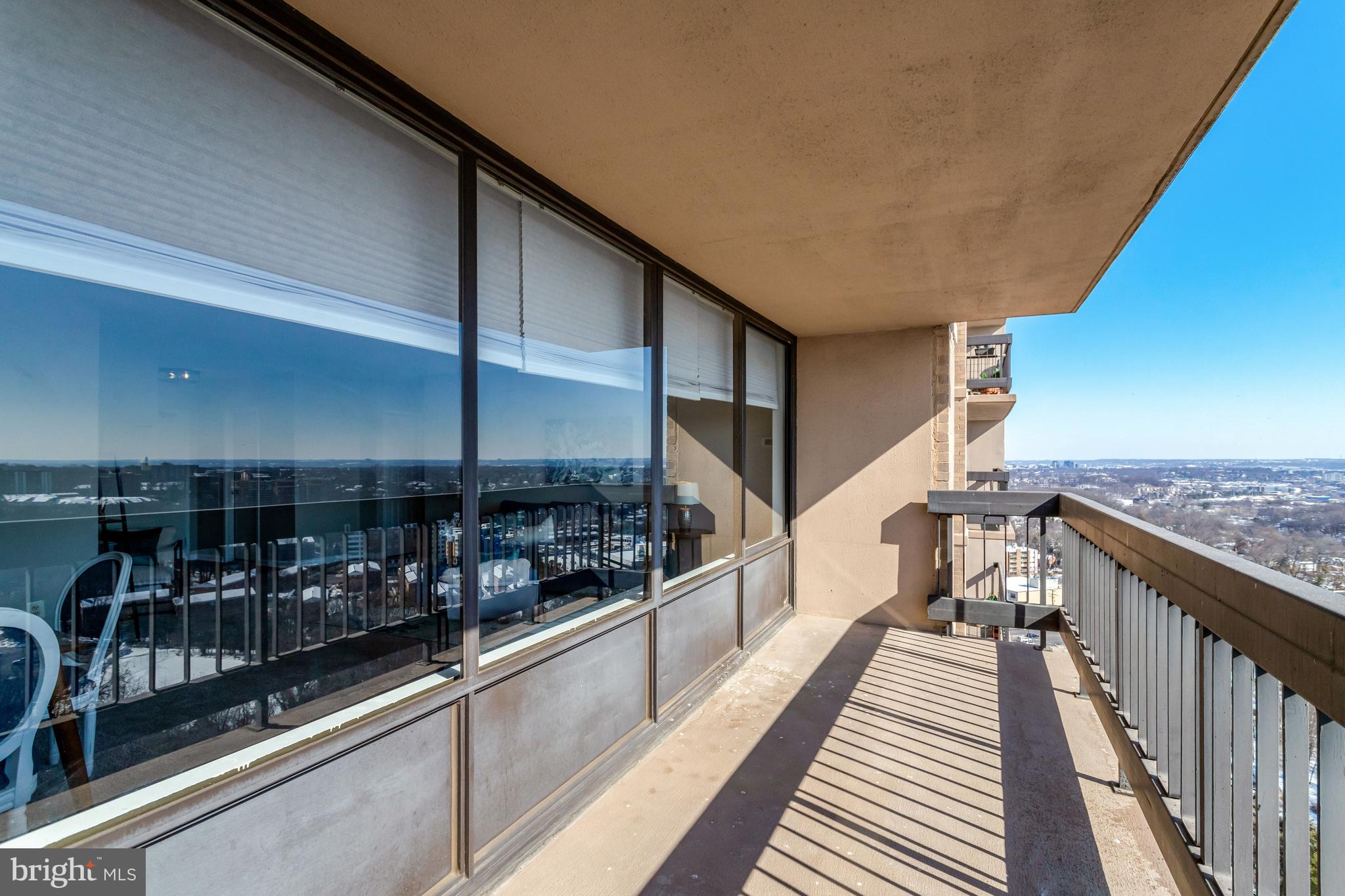 SKYLINE PLAZA - Residential