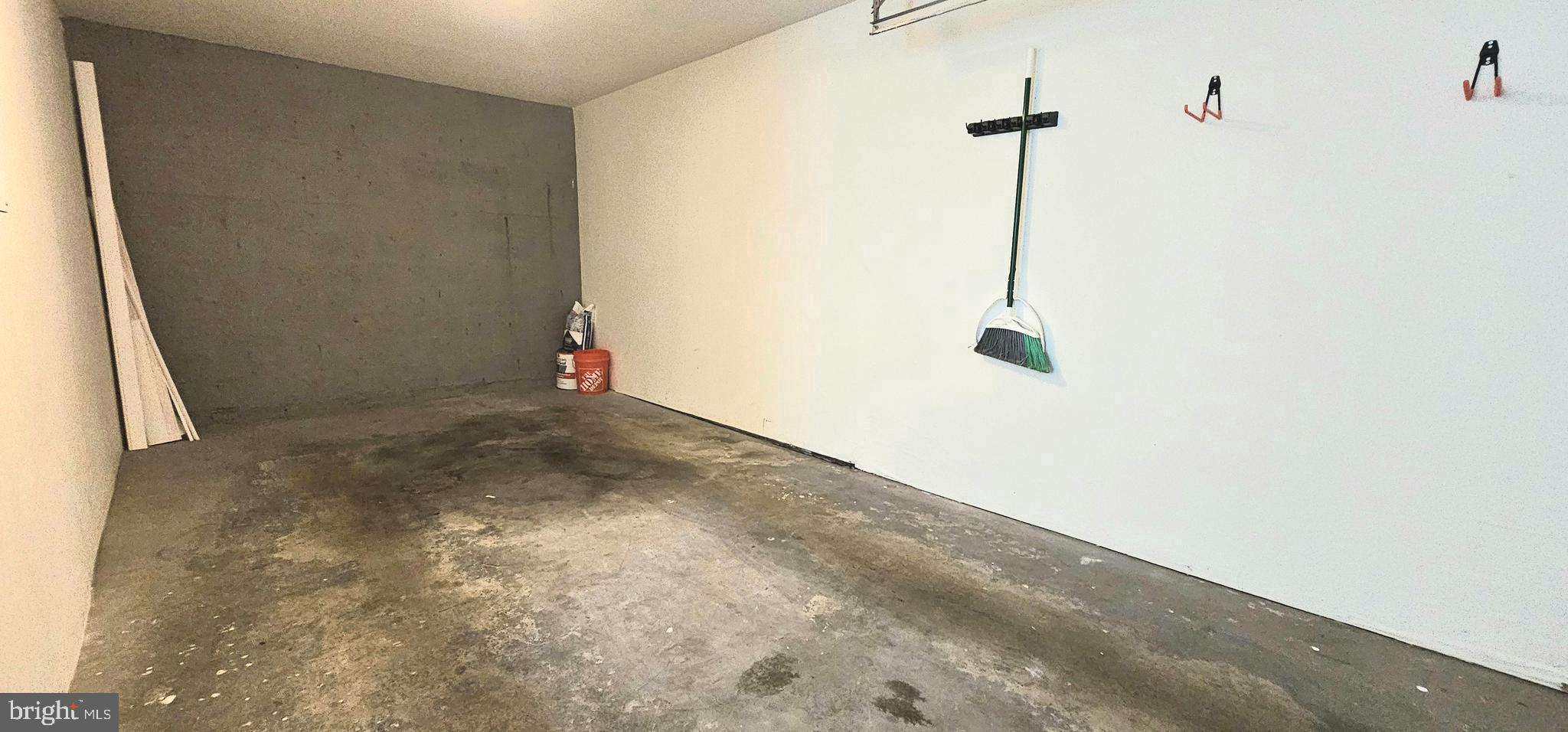 ST CHARLES BANNISTER - Residential