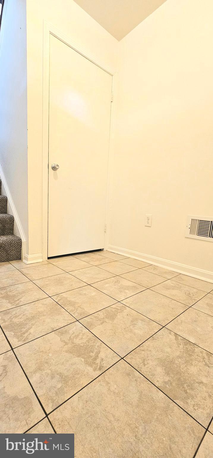 ST CHARLES BANNISTER - Residential