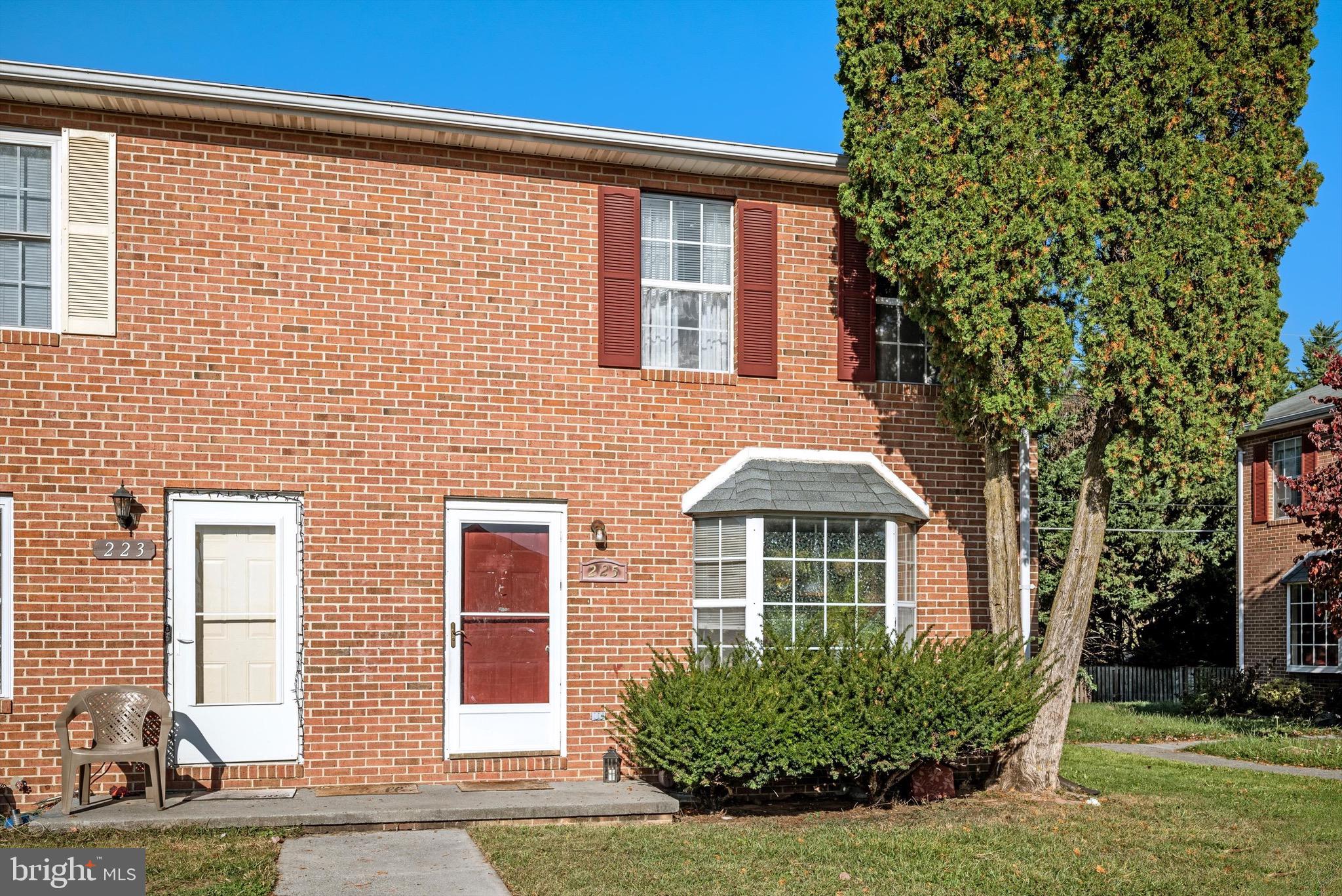 225 NOTTOWAY DRIVE