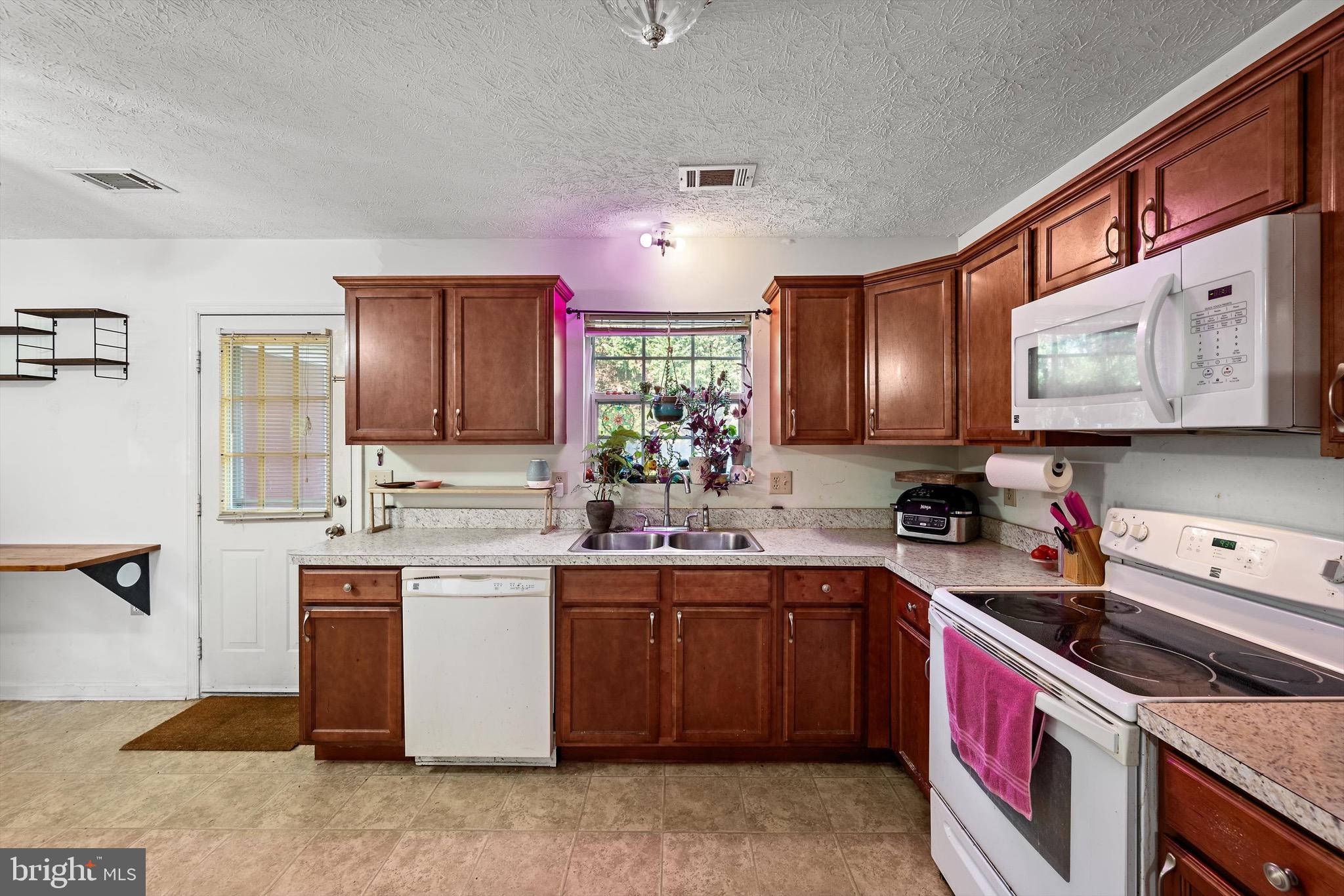 NOTTOWAY - Residential