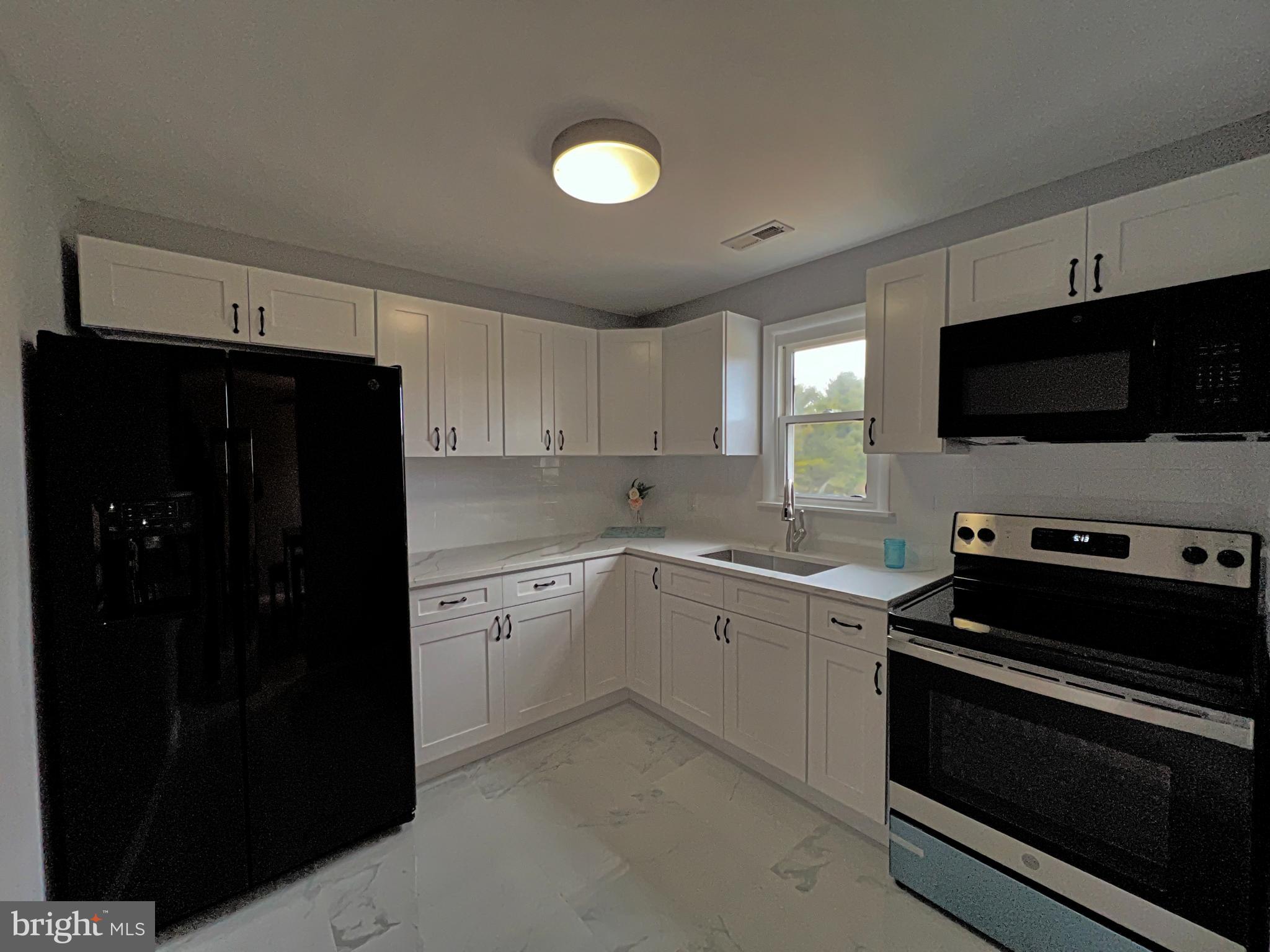 MIDDLETOWN FARMS - Residential