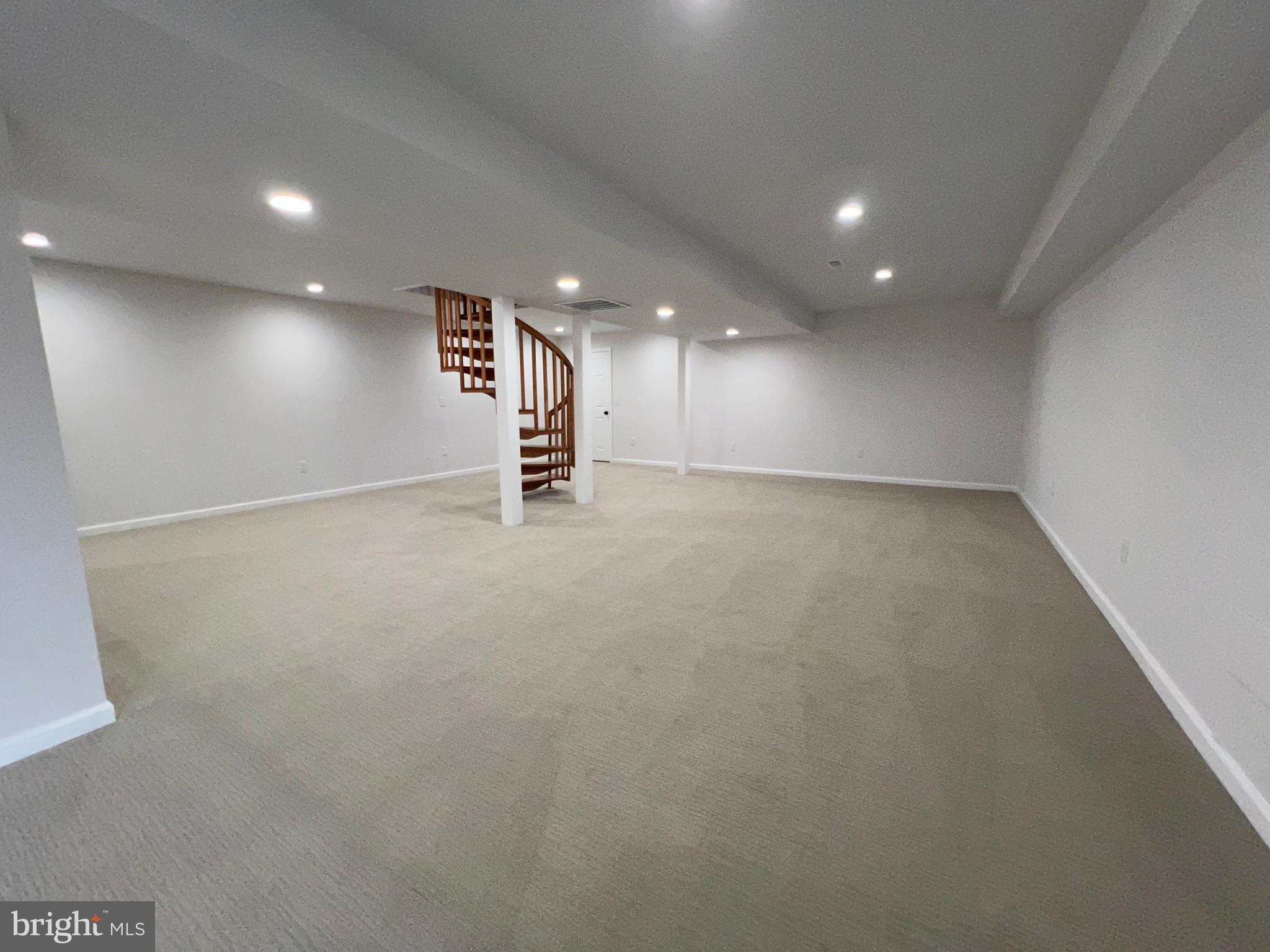 MIDDLETOWN FARMS - Residential