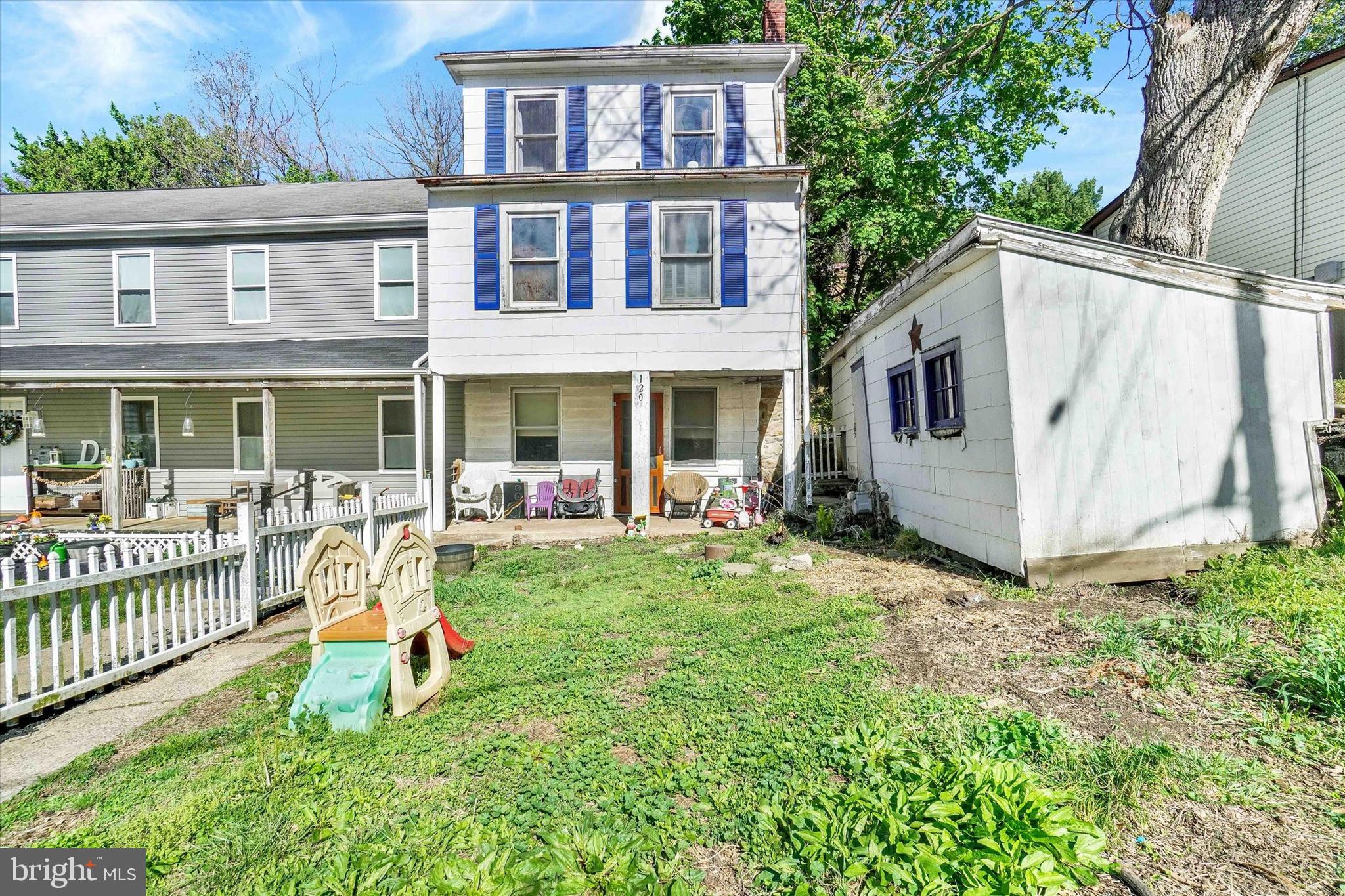 GLEN ROCK - Residential