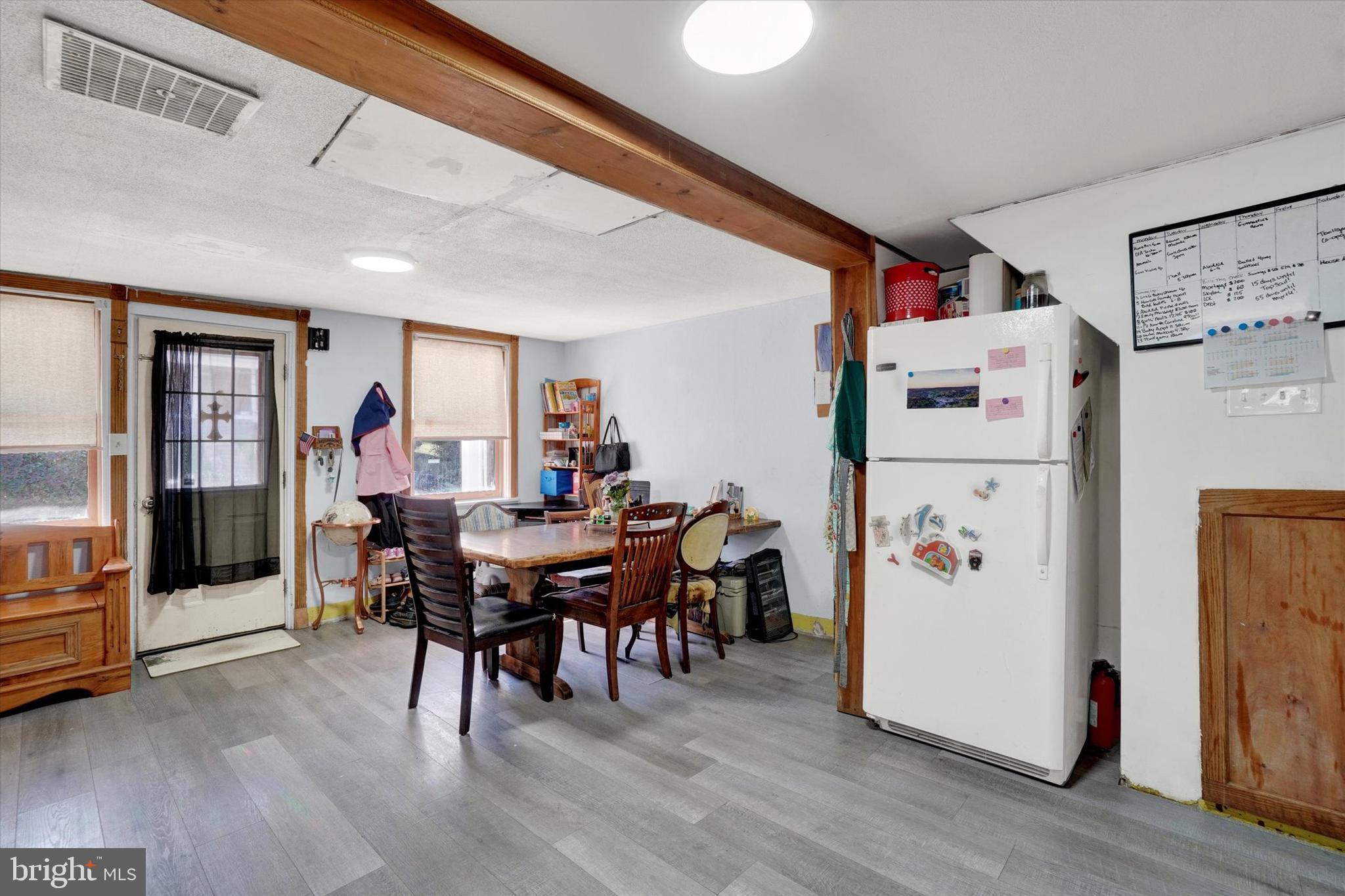 GLEN ROCK - Residential