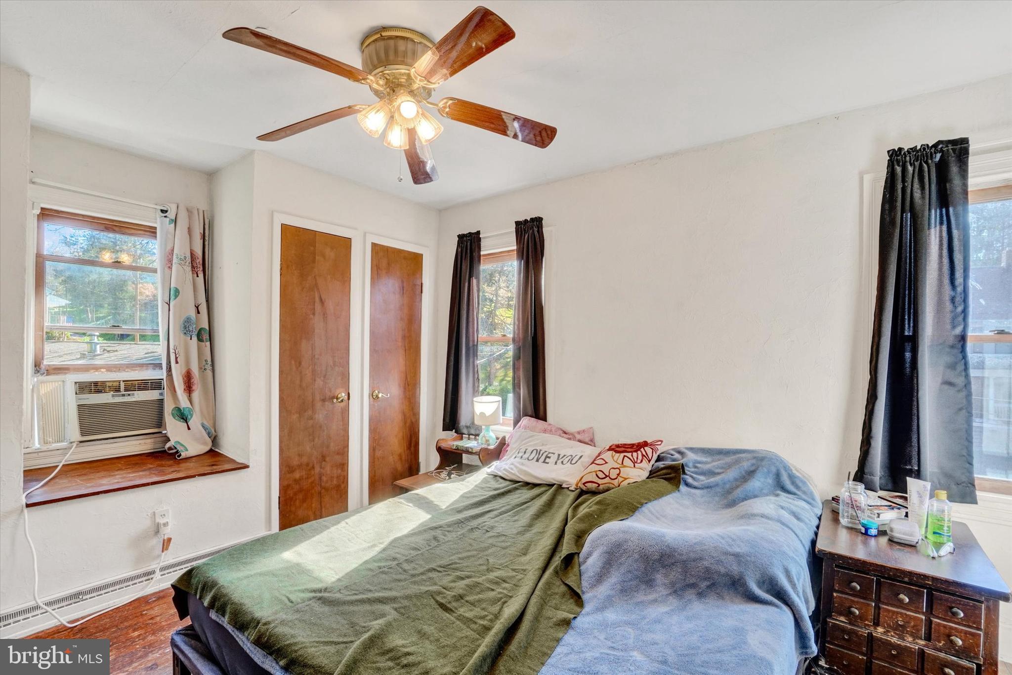 GLEN ROCK - Residential