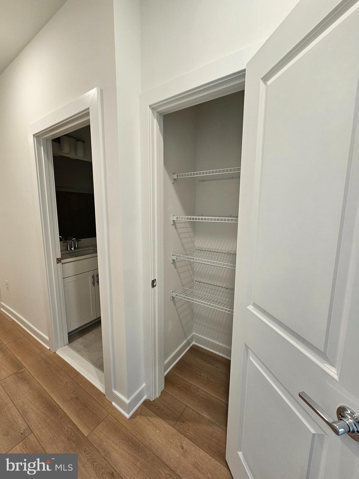 FARMSTEAD DISTRICT - Residential Lease