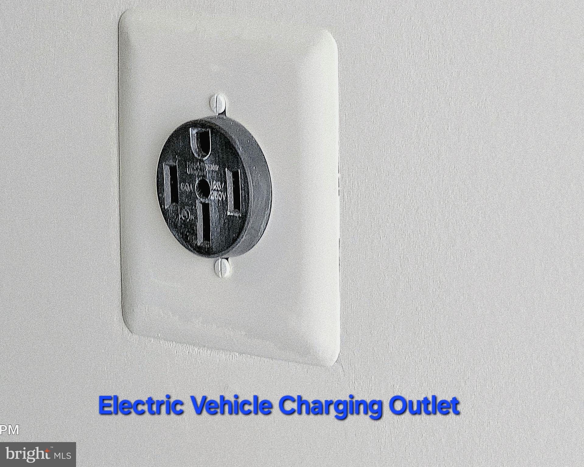 FARMSTEAD DISTRICT - Residential Lease