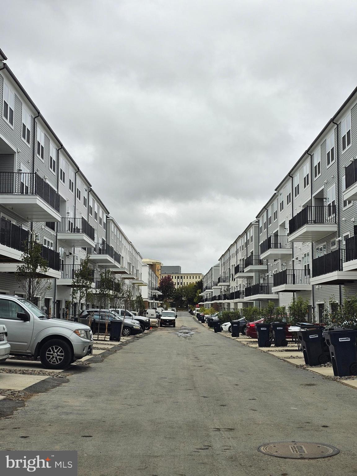 FARMSTEAD DISTRICT - Residential Lease