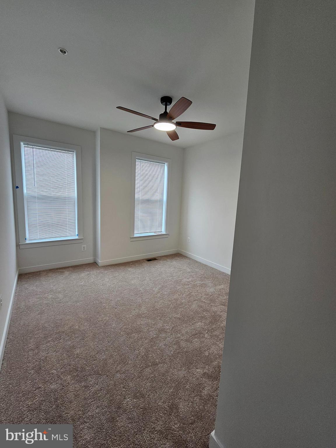 FARMSTEAD DISTRICT - Residential Lease