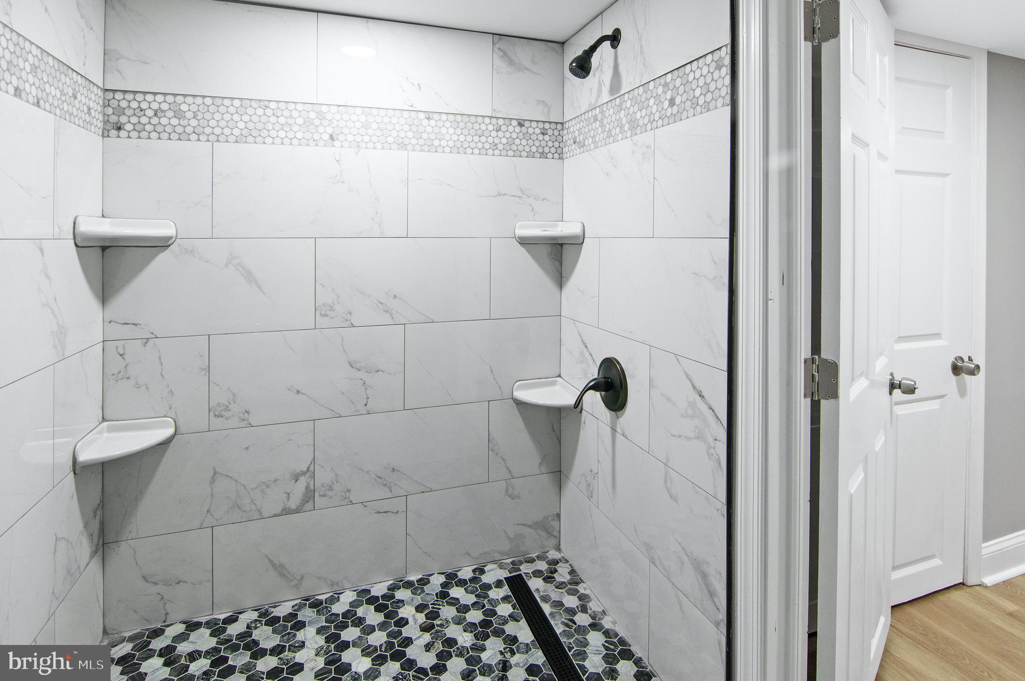 HAMILTON HEIGHTS - Residential