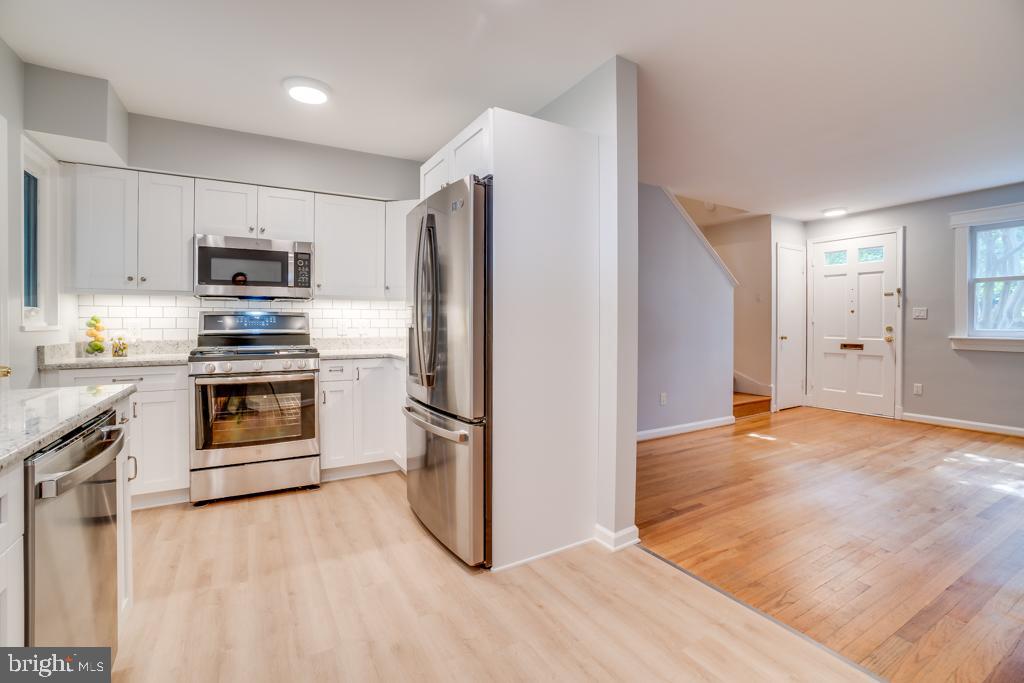 CAVALIER HOMES - Residential Lease