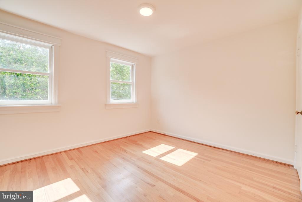 CAVALIER HOMES - Residential Lease