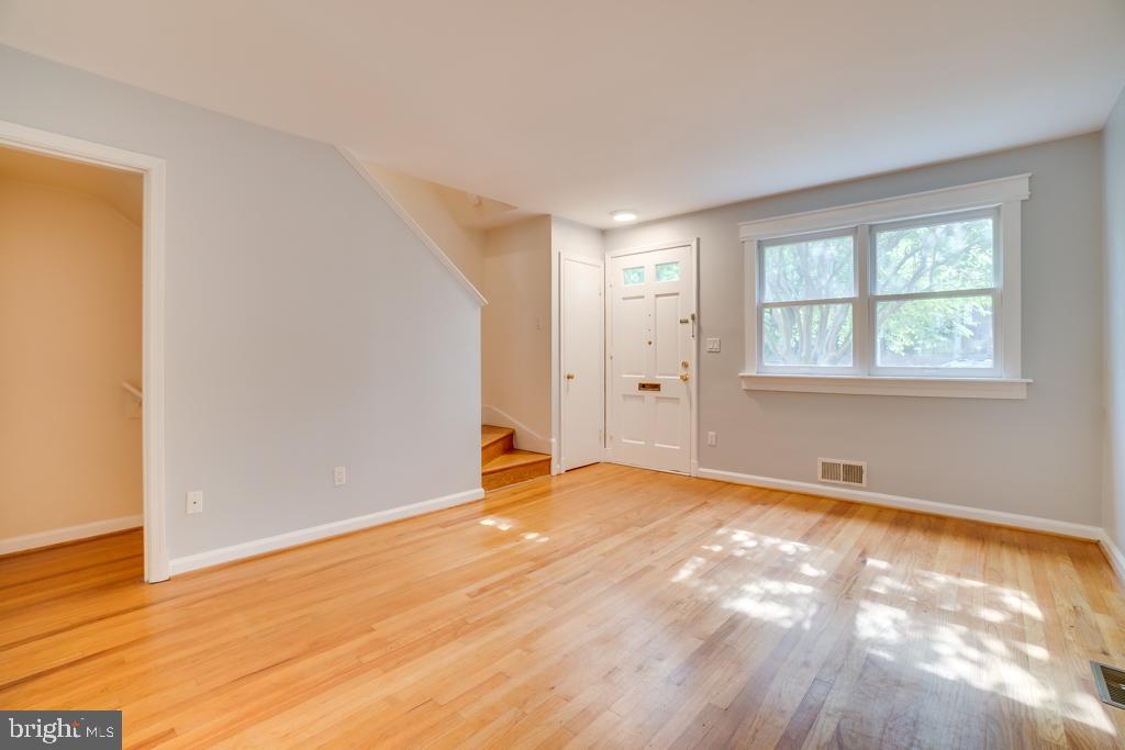 CAVALIER HOMES - Residential Lease