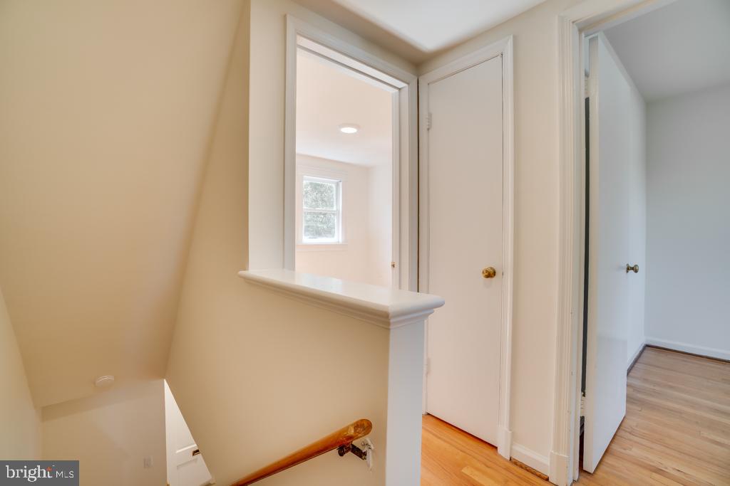 CAVALIER HOMES - Residential Lease