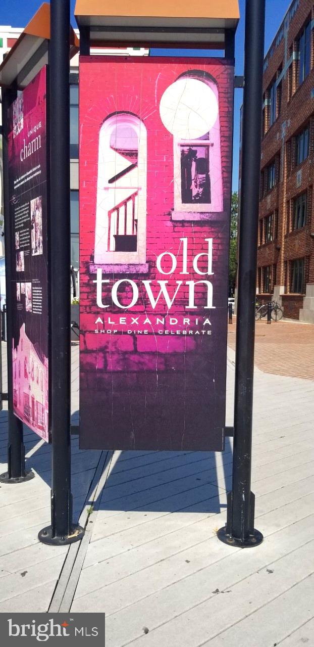 CAVALIER HOMES - Residential Lease