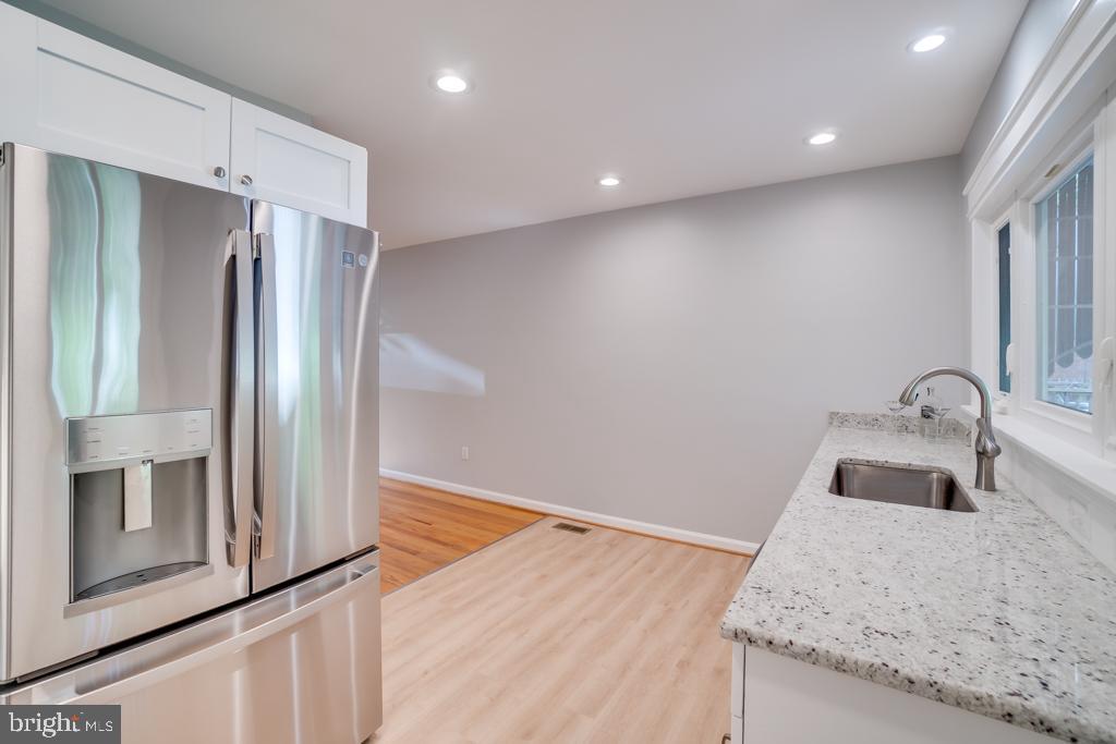 CAVALIER HOMES - Residential Lease