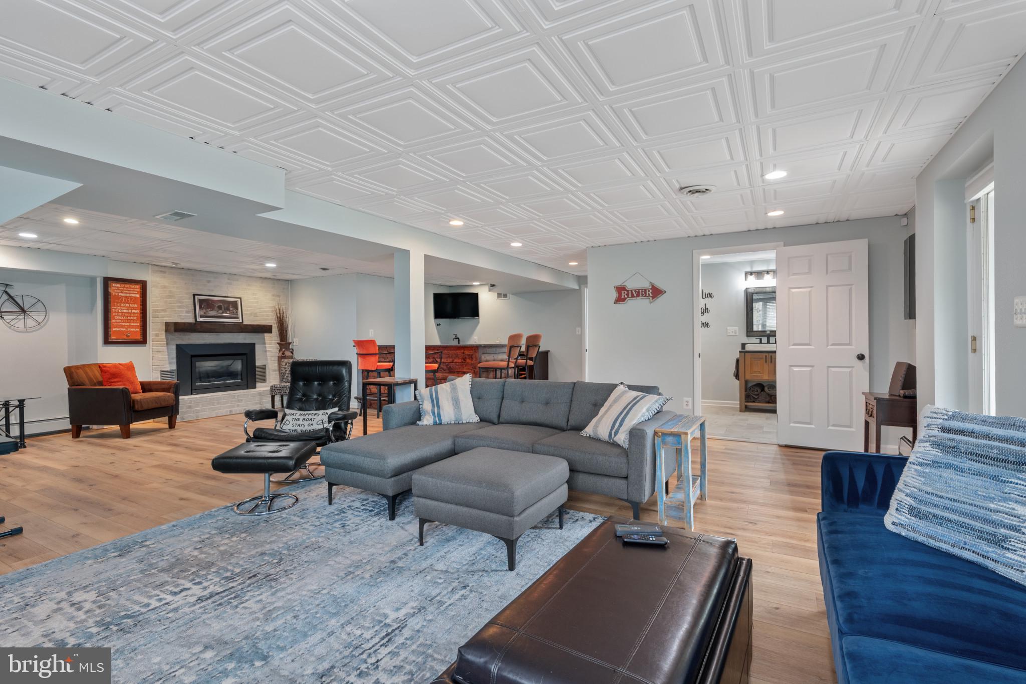 ARDEN ON THE SEVERN - Residential