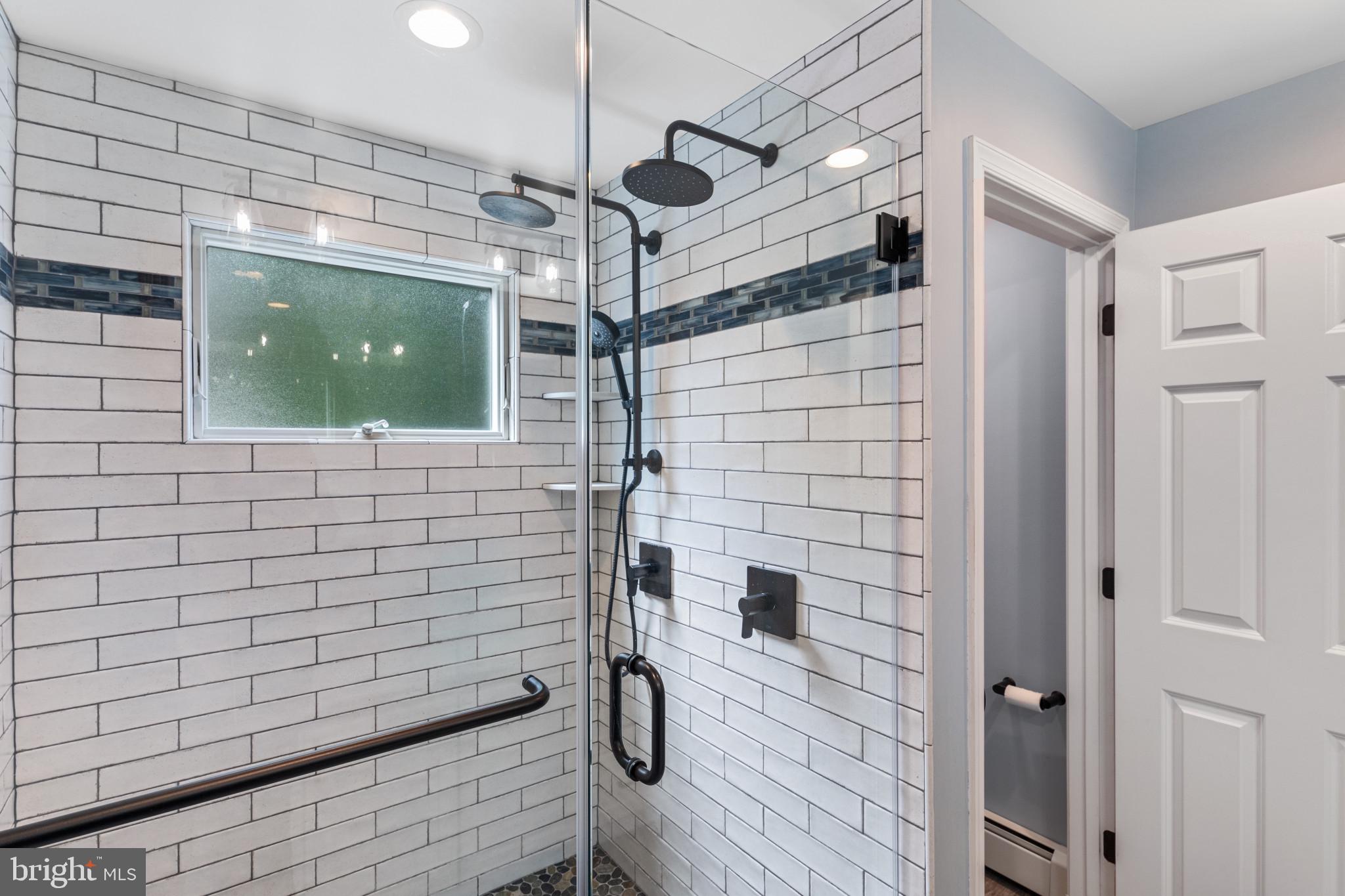 ARDEN ON THE SEVERN - Residential