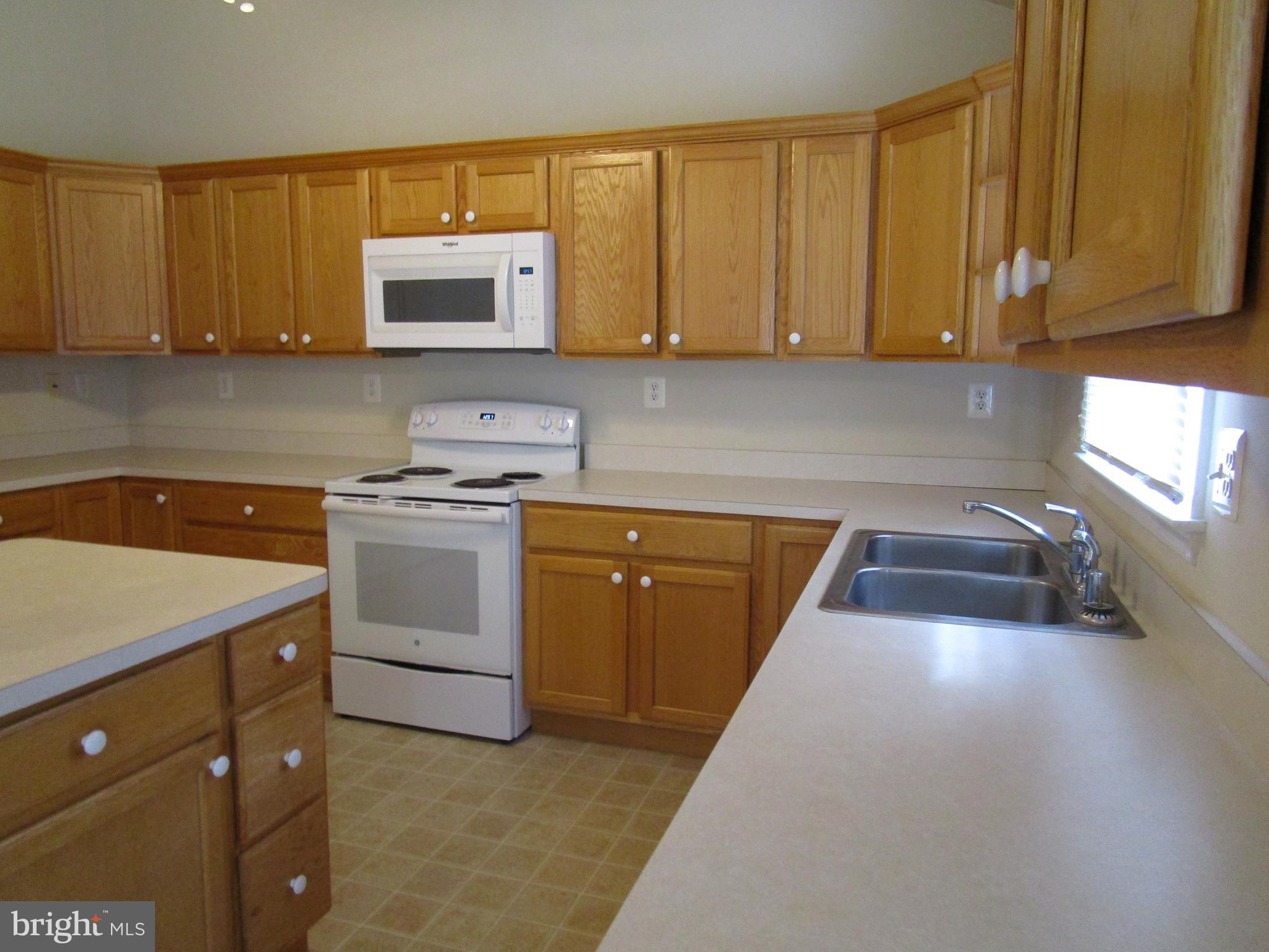 AUTUMN RIDGE - Residential Lease