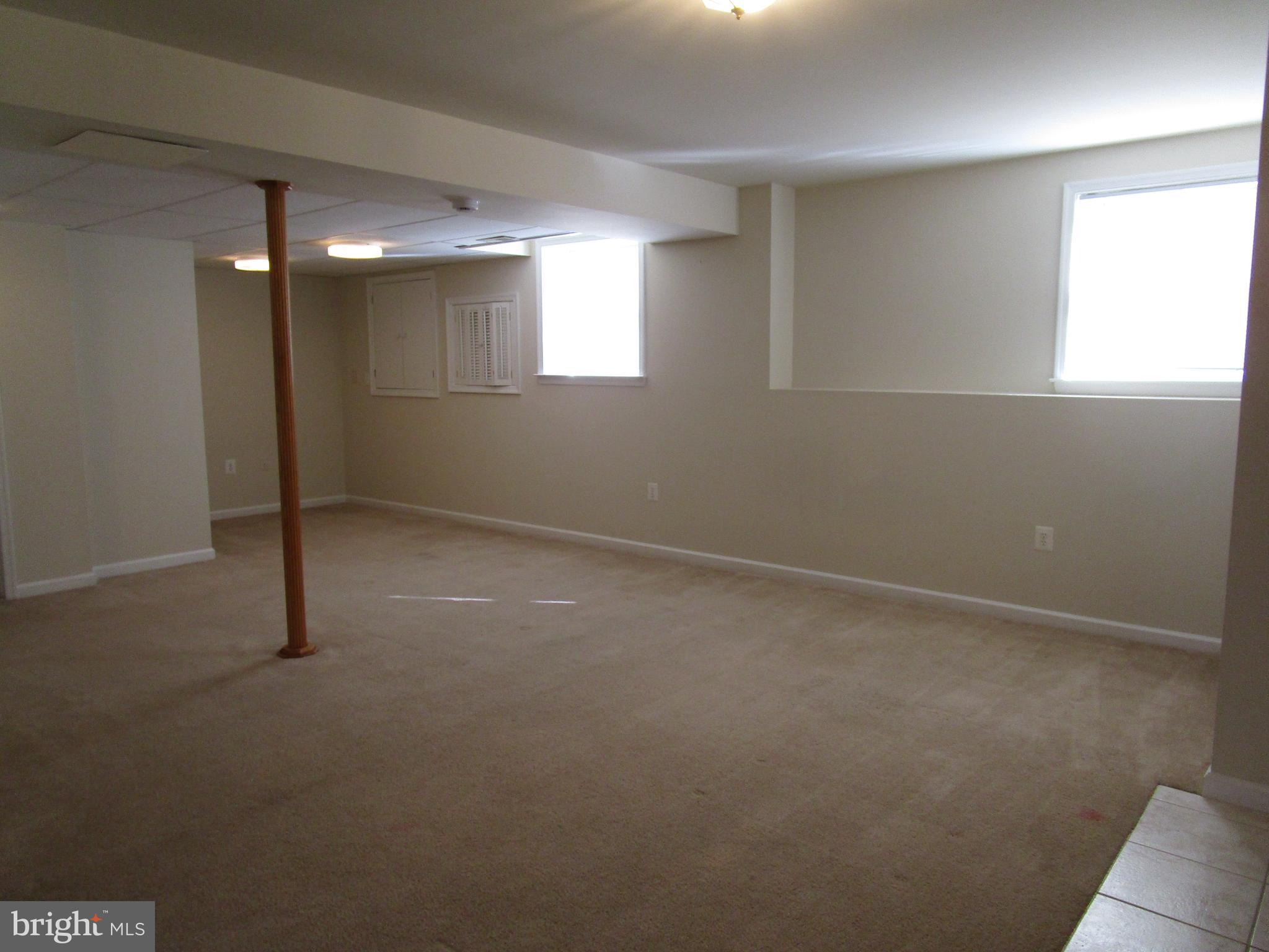 AUTUMN RIDGE - Residential Lease